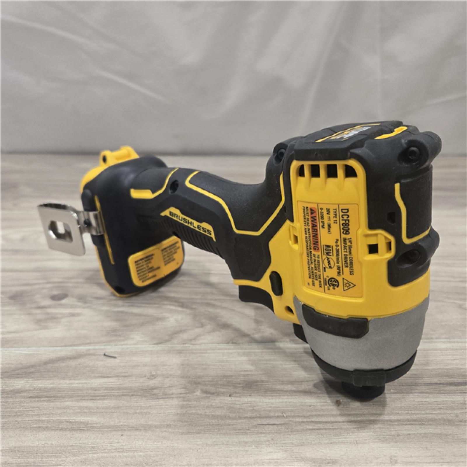 AS-IS Dewalt DCK225D2 20V MAX ATOMIC Compact Cordless Drill Driver and Impact Driver Combo Kit