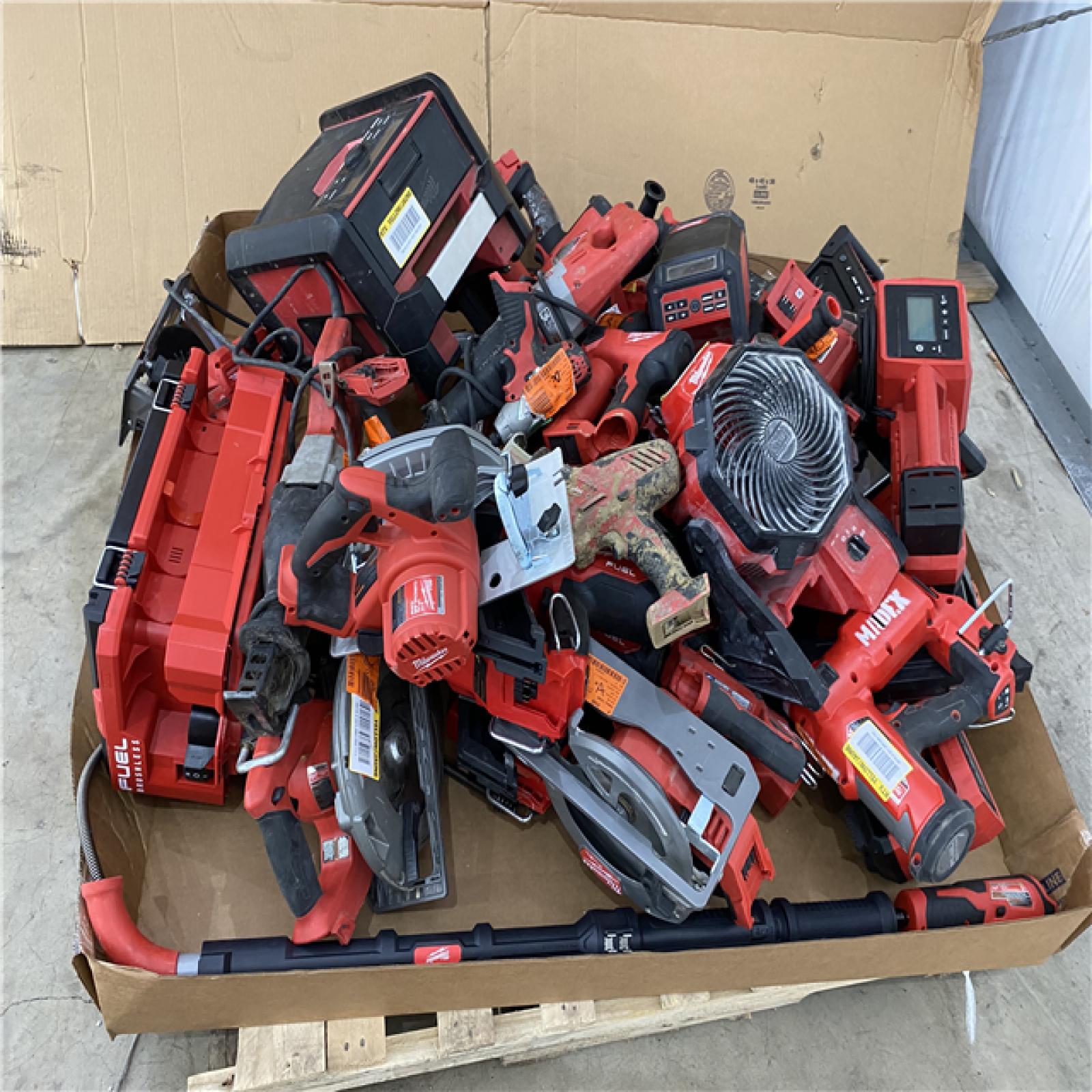 Houston Location AS IS - Tool Pallet