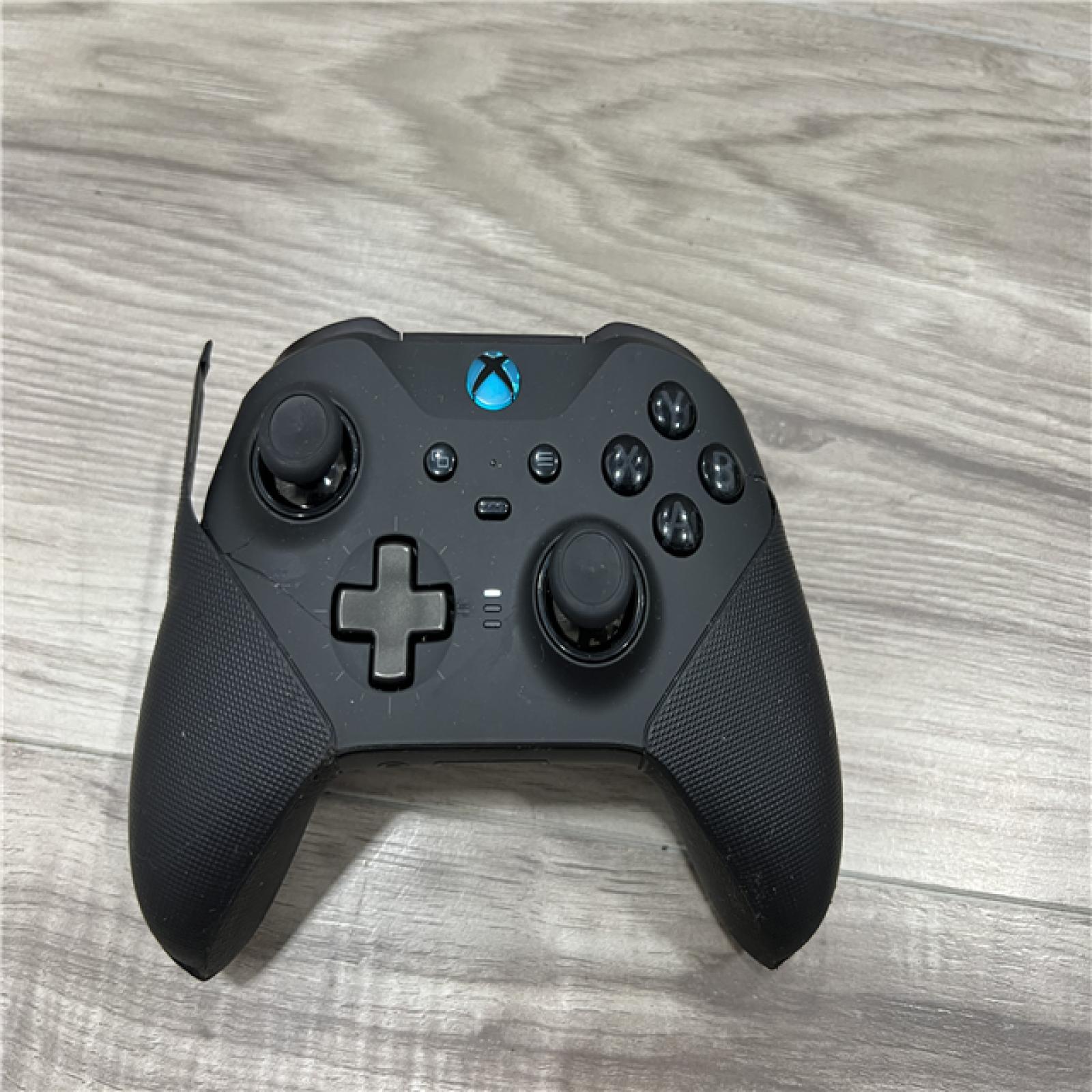 AS-IS Microsoft - Xbox Elite Series 2 Wireless Controller - Black