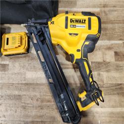 HOUSTON LOCATION - AS - IS DEWALT 20V MAX XR Lithium-Ion Cordless 2-1/2 in. 15-Gauge Finish Nailer Kit