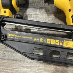 AS-IS DEWALT 20V MAX XR 16-Gauge Electric Cordless Angled Finishing Nailer Kit