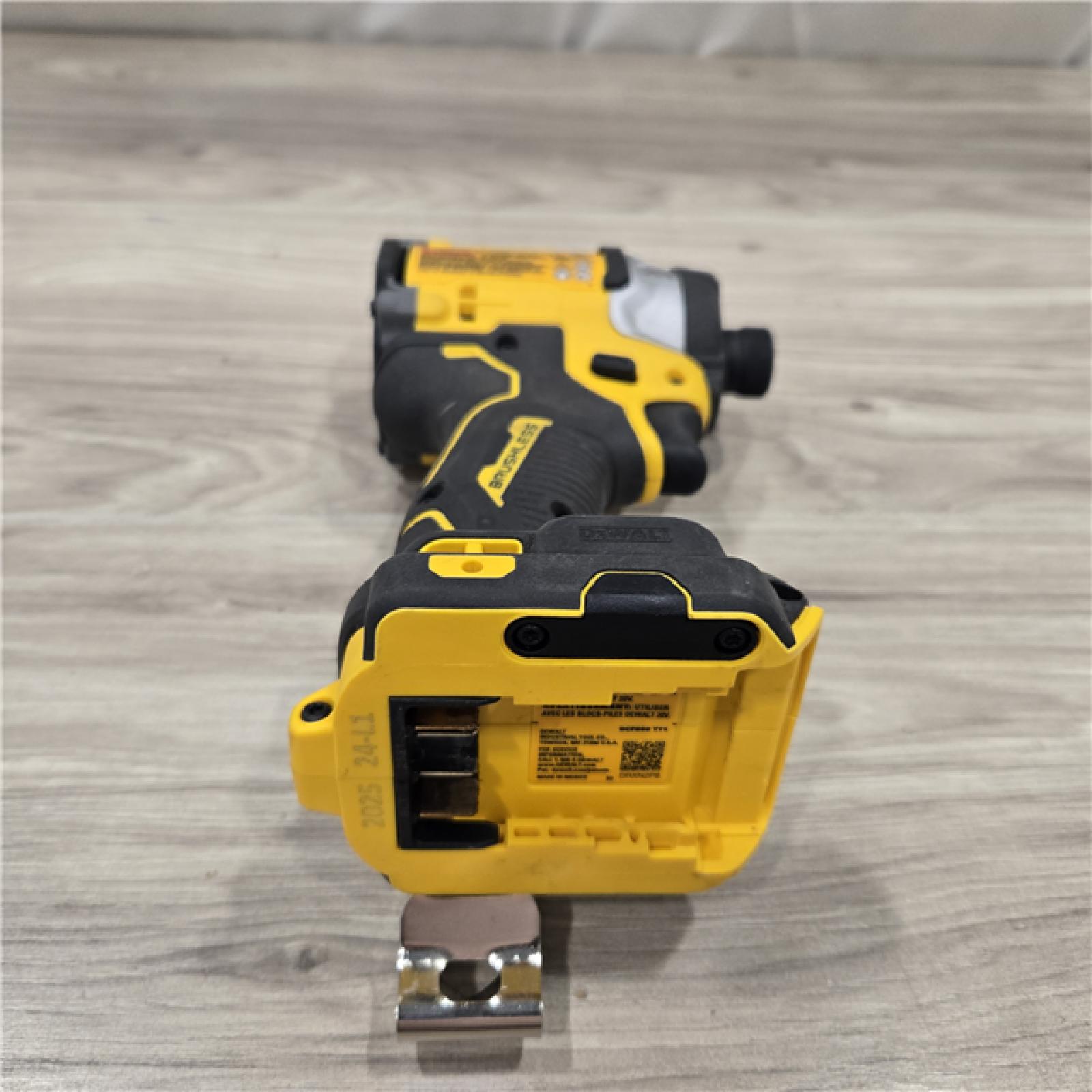 AS-IS DEWALT Shell 20v Max XR Impact Driver (Tool-Only)