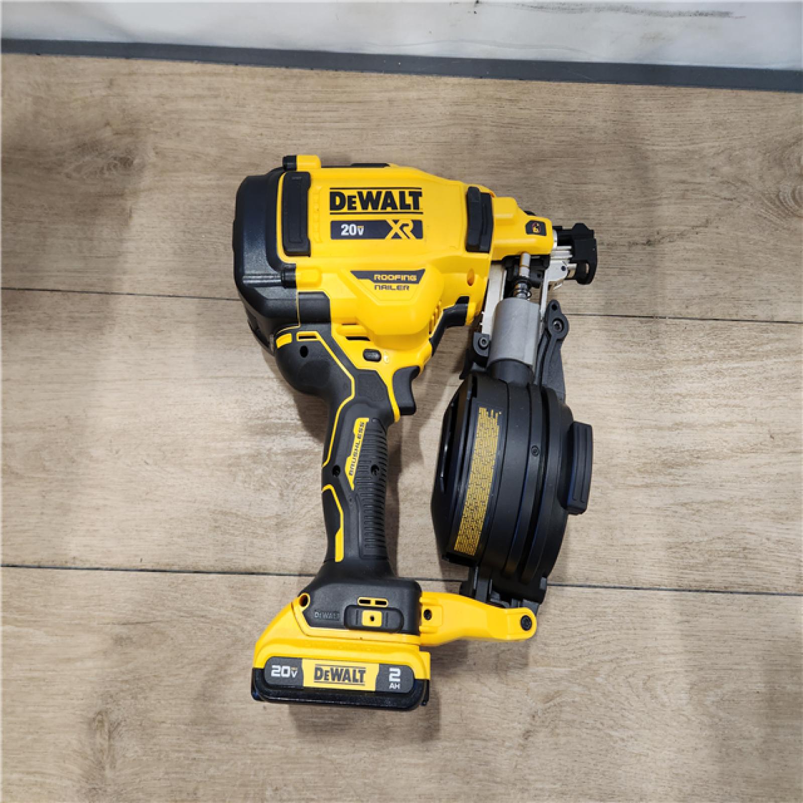 AS-IS- DEWALT 2007898 Roofing Nailer Cordless