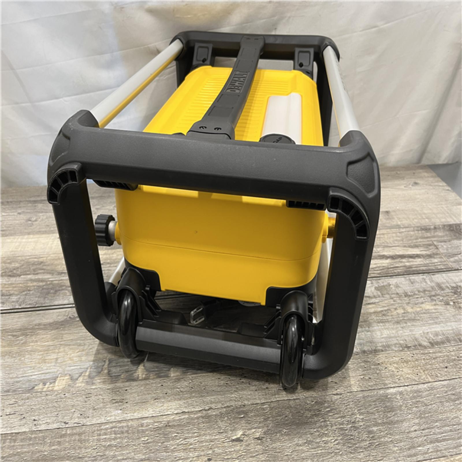 AS-IS DEWALT 2100 PSI 1.2 GPM 13 Amp Cold Water Electric Pressure Washer with Internal Equipment Storage