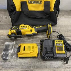 AS-IS DEWALT ATOMIC 20V MAX Cordless Brushless Oscillating Multi Tool Kit