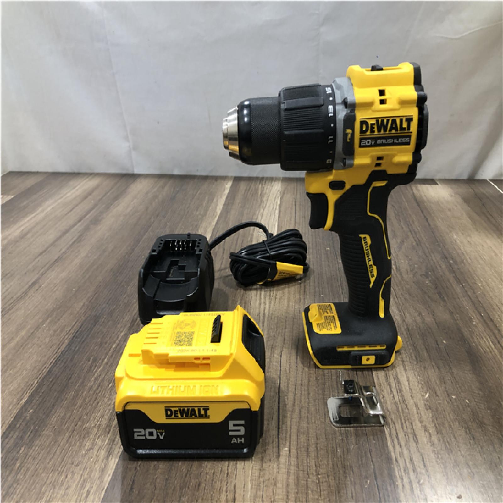 AS-IS DEWALT ATOMIC 20V Lithium-Ion Cordless 1/2 in. Hammer Drill Kit