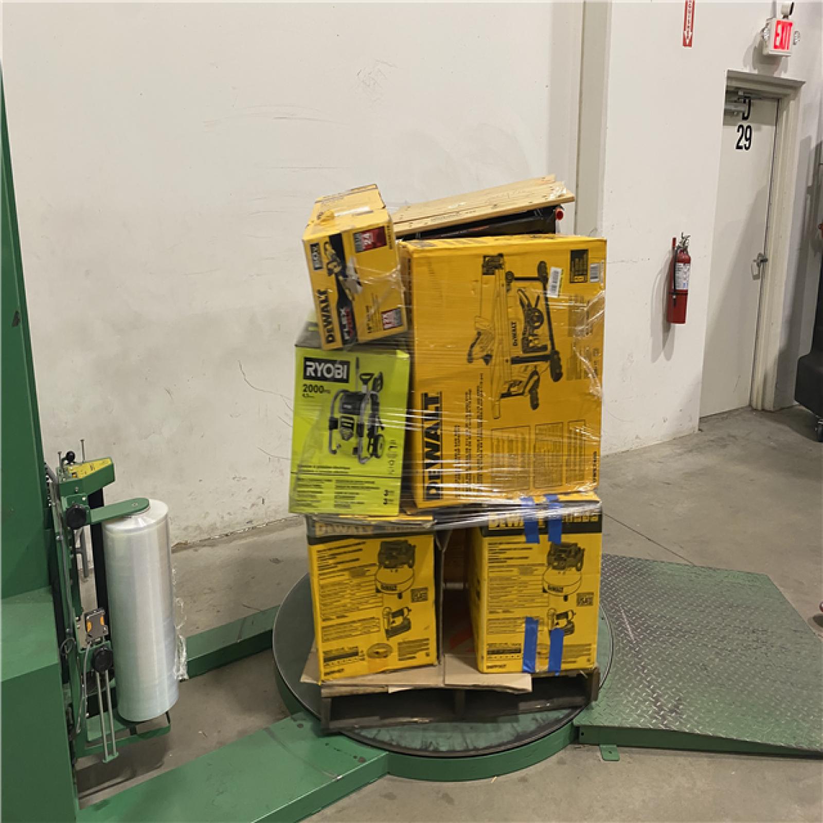 Dallas Location - As-Is Tool Pallet