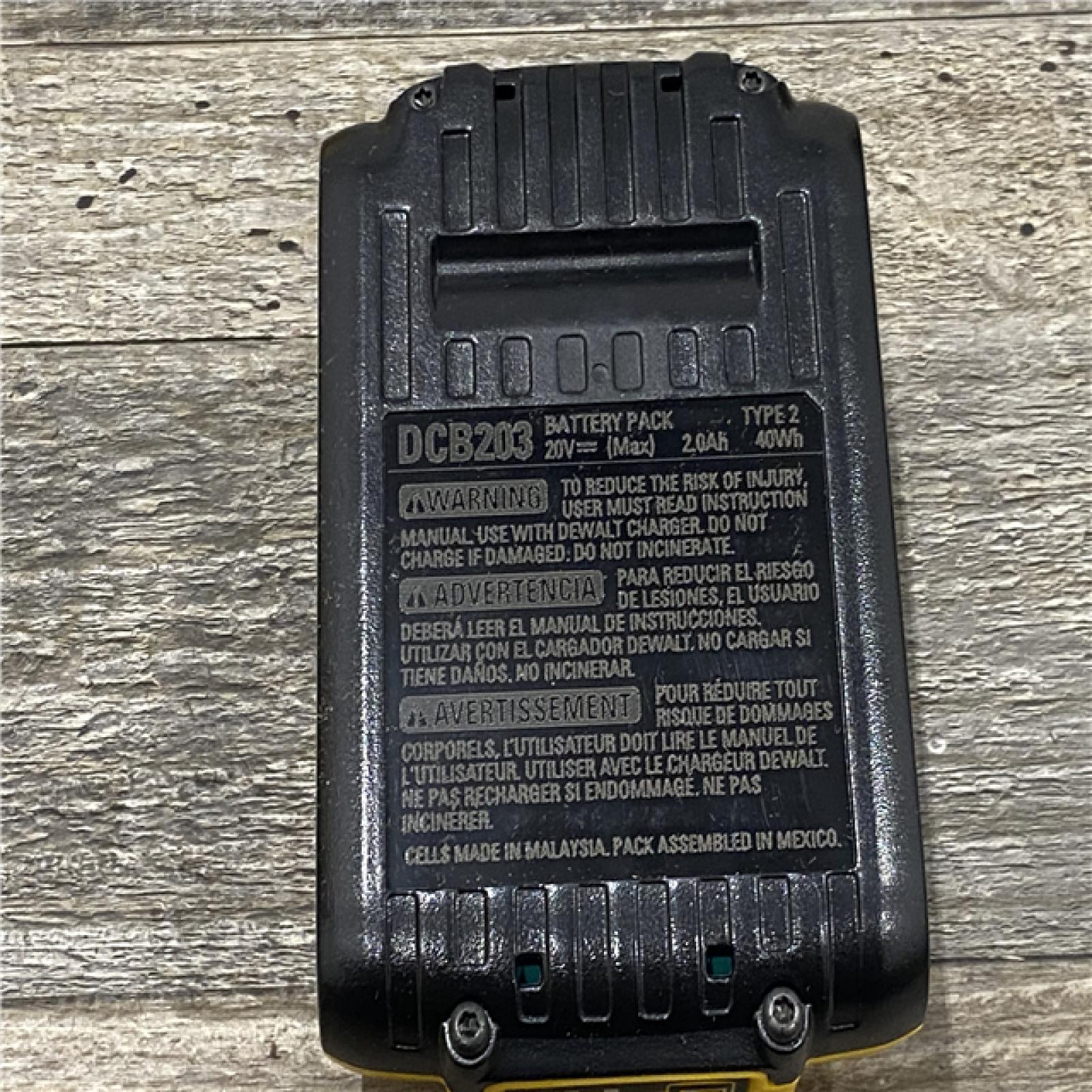 AS-IS DEWALT 20V MAX Cordless Battery Powered Pruner Kit