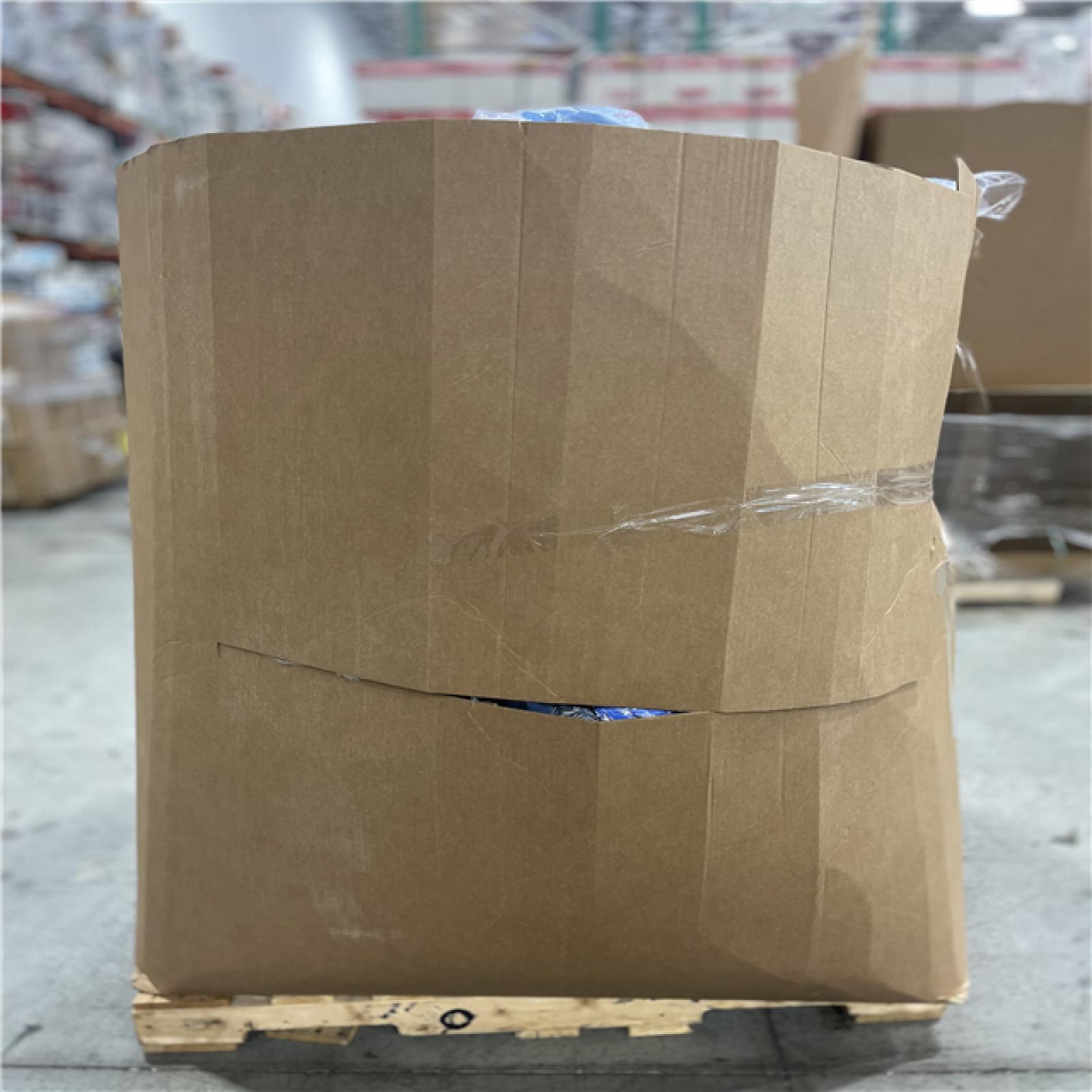 DALLAS LOCATION- NEW!- BULLSEYE MIXED APPAREL PALLET -(1 330 UNITS)