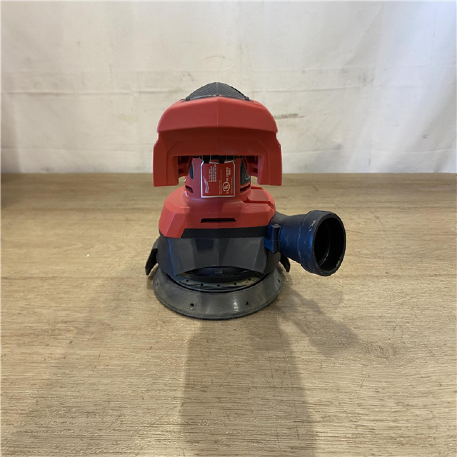 AS-IS Milwaukee 18V Lithium-Ion Brushless Cordless FUEL 5 in. Random Orbit Sander (Tool-Only)