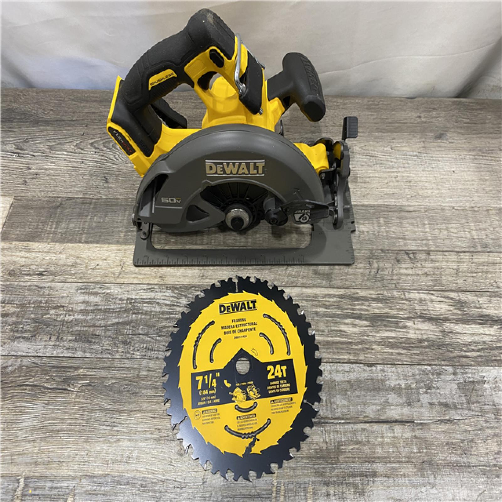 AS-IS DEWALT FLEXVOLT 60V MAX Cordless Brushless 7-1/4 in. Circular Saw with Brake (Tool Only)