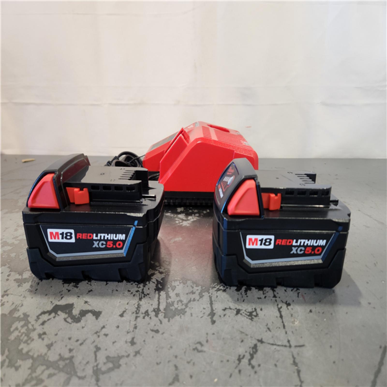 AS-IS- Milwaukee 18-Volt Lithium-Ion XC Starter Kit