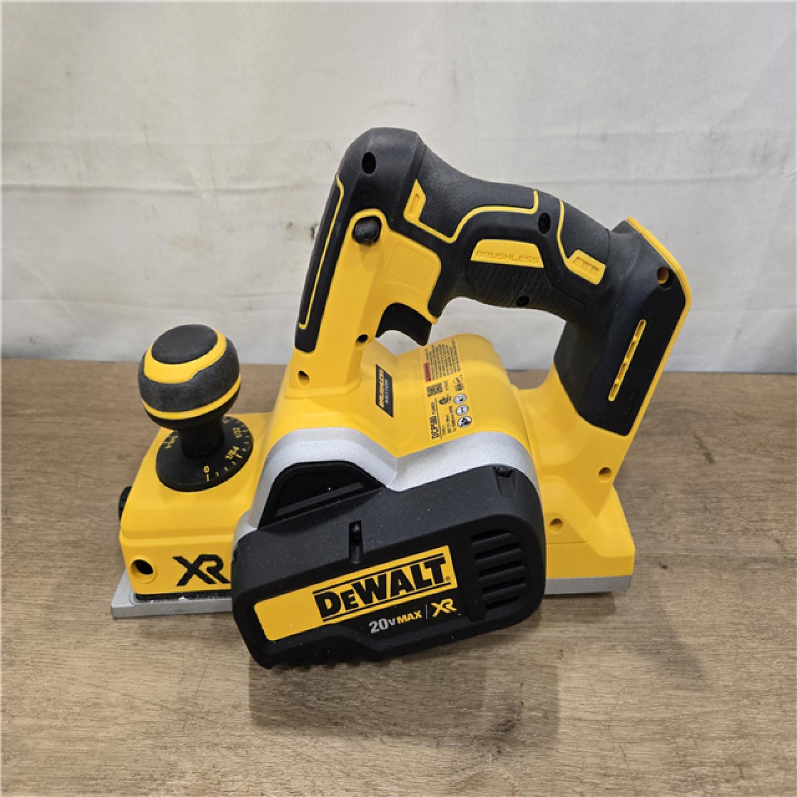 AS-IS DEWALT 20V MAX XR Cordless 3-1/4 in. Planer (Tool Only)