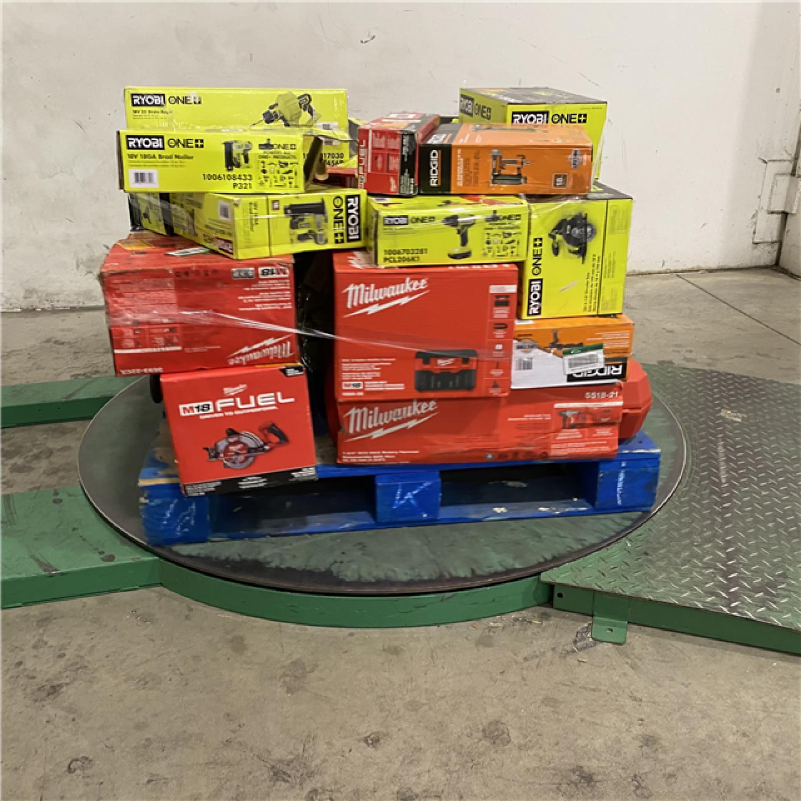 Dallas Location - As-Is Tool Pallet