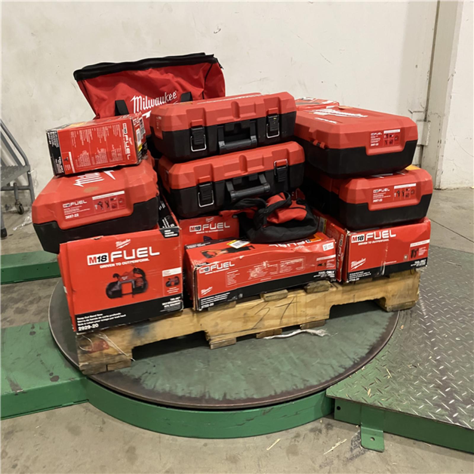 Dallas Location - As-Is MILWAUKEE Tool Pallet