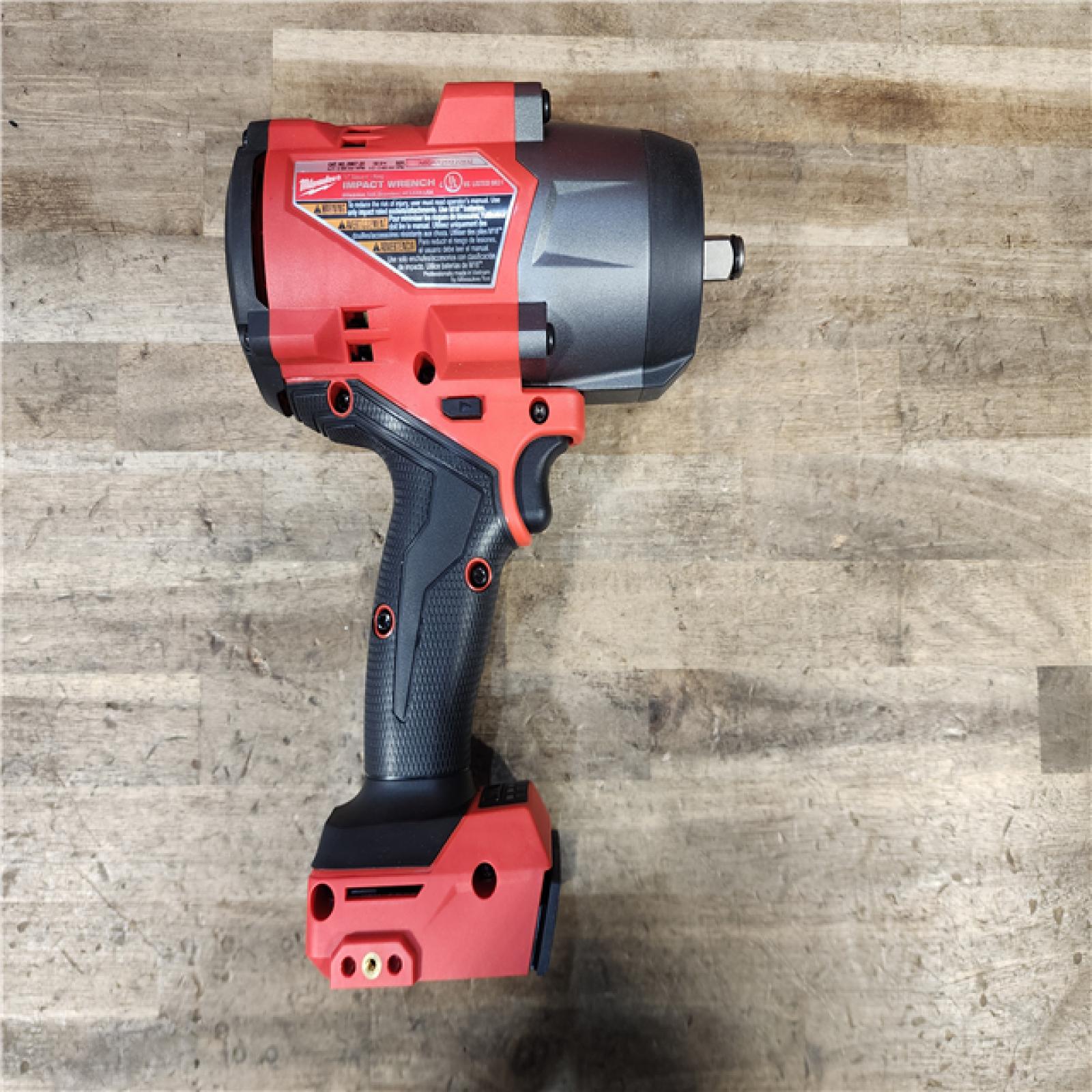 HOUSTON LOCATION - AS-IS (APPEARS LIKE NEW) Milwaukee M18 FUEL 18V Lithium-Ion Brushless Cordless 1/2 in. Impact Wrench with Friction Ring (Tool-Only)