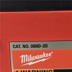 AS-IS Milwaukee M18 Vacuum 2Gal Hose Access (Tool-Only)