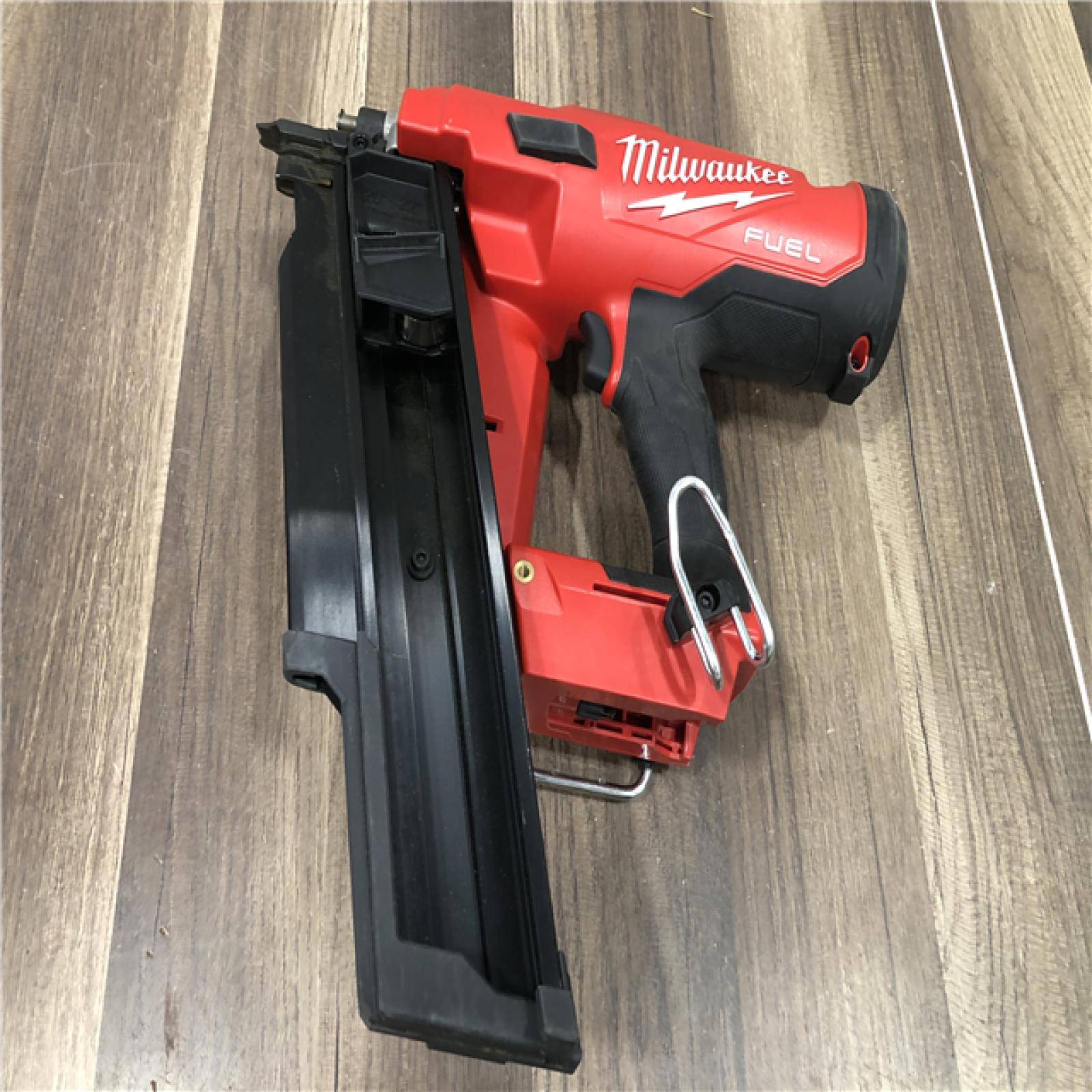 AS-IS Milwaukee  FUEL 3-1/2 in. 18-Volt 21-Degree Lithium-Ion Brushless Cordless Framing Nailer (Tool-Only)