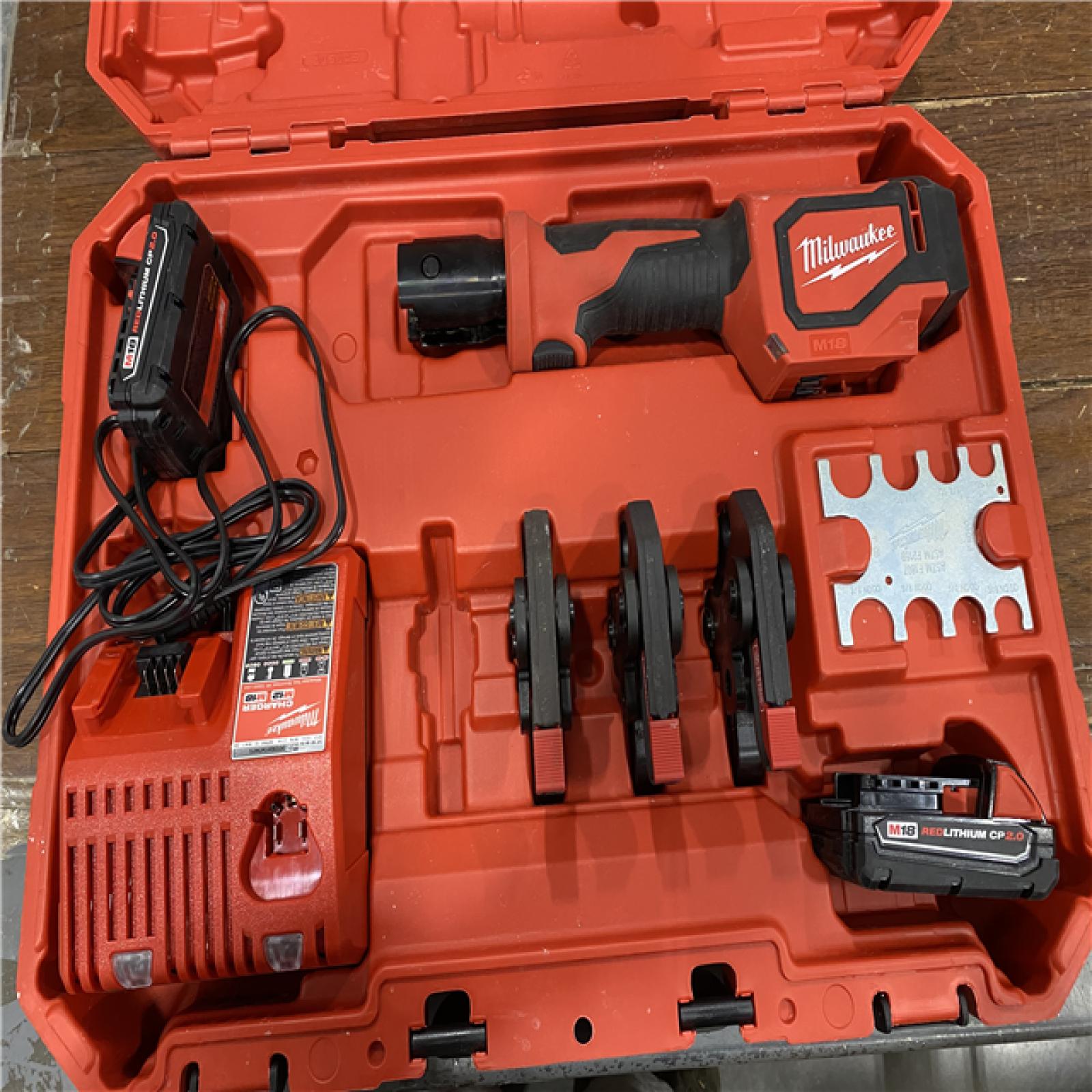 AS-IS M18 18V Lithium-Ion Cordless Short Throw Press Tool Kit with 3 PEX Crimp Jaws (2) 2.0 Ah Batteries and Charger