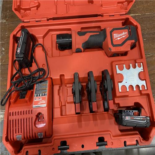 AS-IS M18 18V Lithium-Ion Cordless Short Throw Press Tool Kit with 3 PEX Crimp Jaws (2) 2.0 Ah Batteries and Charger