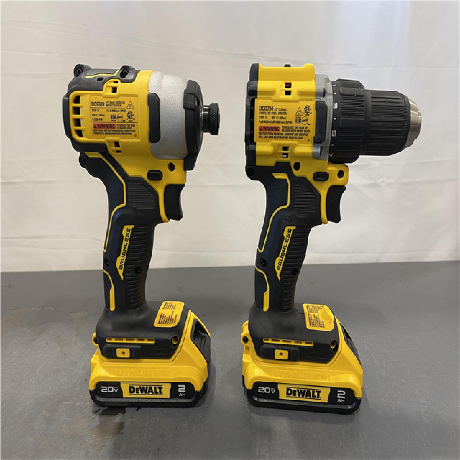 AS-IS - Dewalt ATOMIC 20-Volt MAX Lithium-Ion Cordless Combo Kit