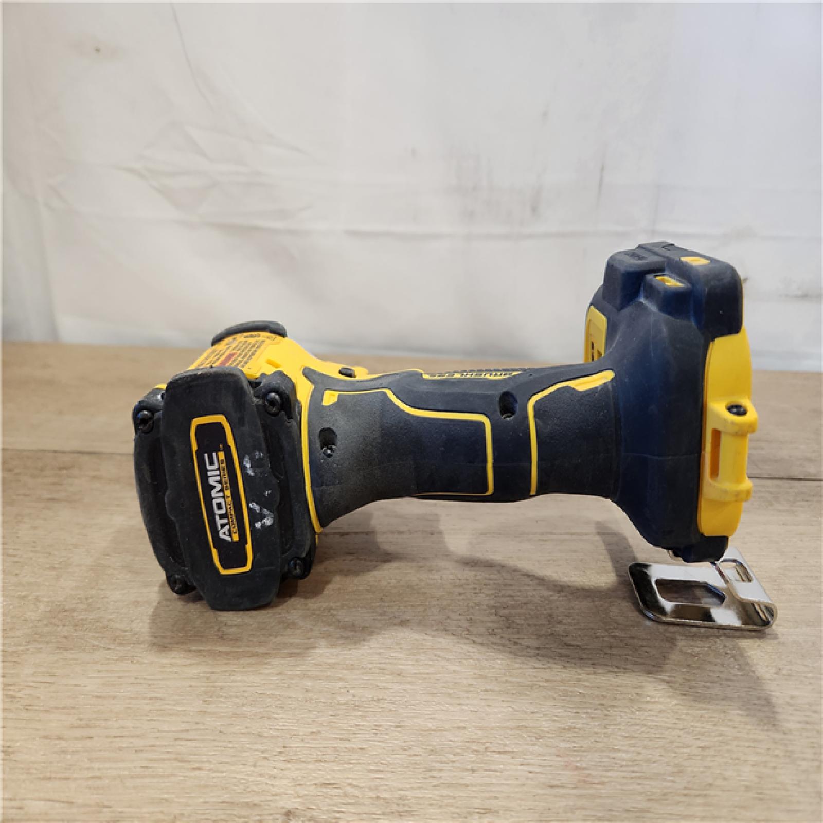 AS-IS- DeWalt DCF850B 20V Cordless Brushless Compact 1/4 Impact Driver (Tool Only)
