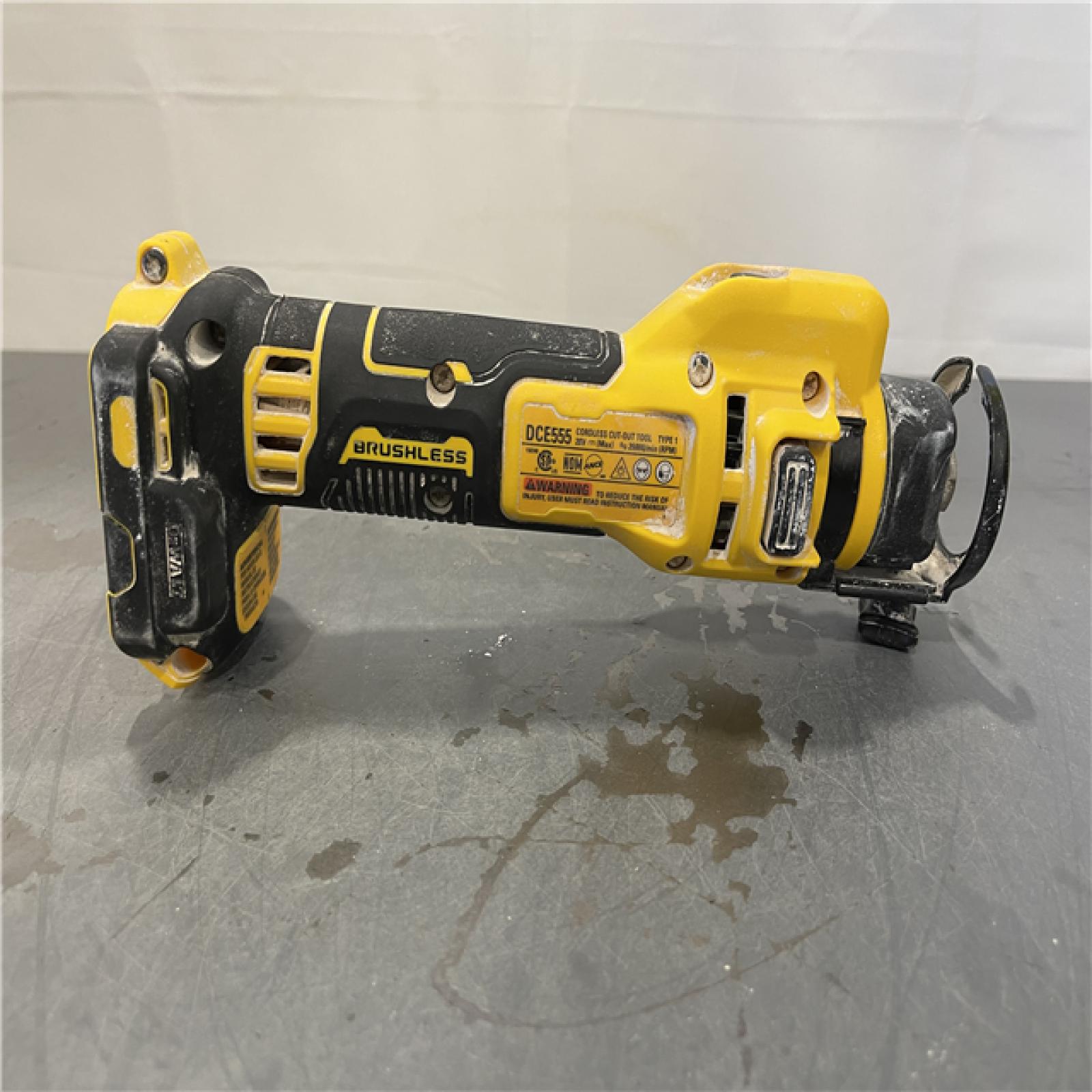 AS-IS - DEWALT 20V MAX Cordless Cut-Out Tool