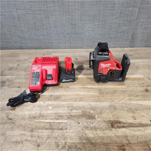 HOUSTON LOCATION - AS-IS Milwaukee-3632-21 M12 Green Beam Laser 360° 3-Plane Kit