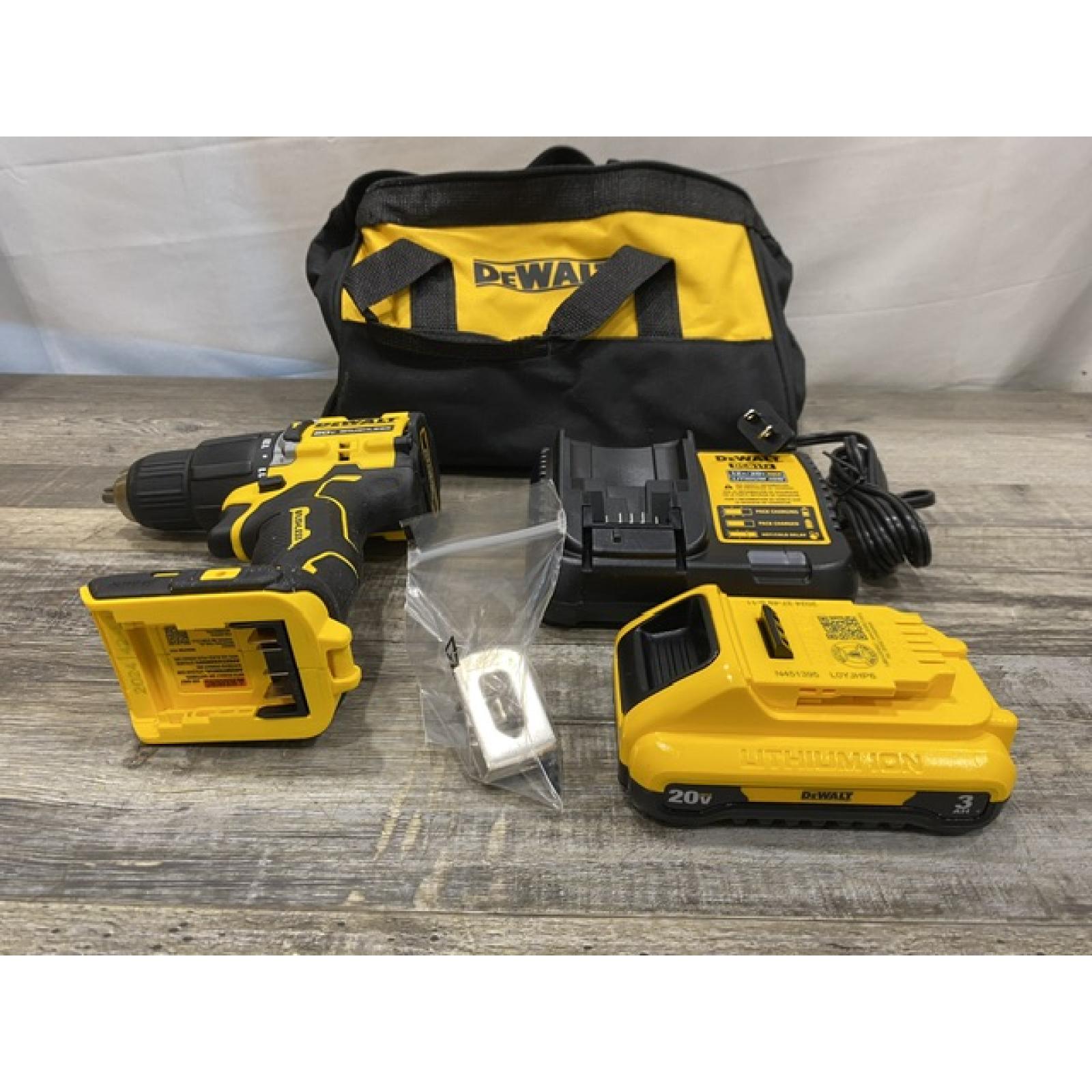 AS-IS DEWALT ATOMIC 20V Cordless 1/2 in. Compact Hammer Drill Kit