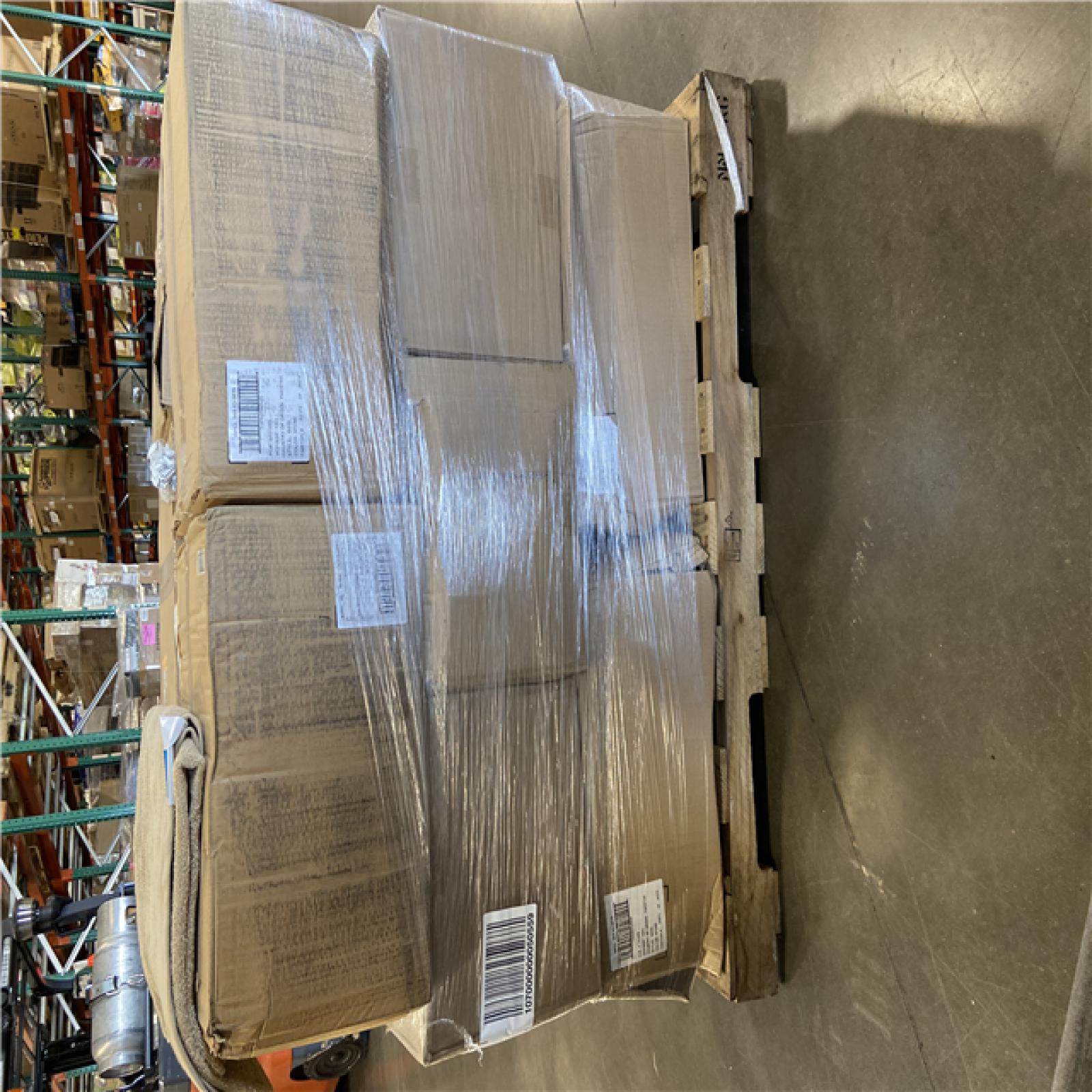 DALLAS LOCATION - BULLSEYE EVERYDAY OVERSIZED BATH TOWEL 30INX60IN PALLET -(180 TOWELS)