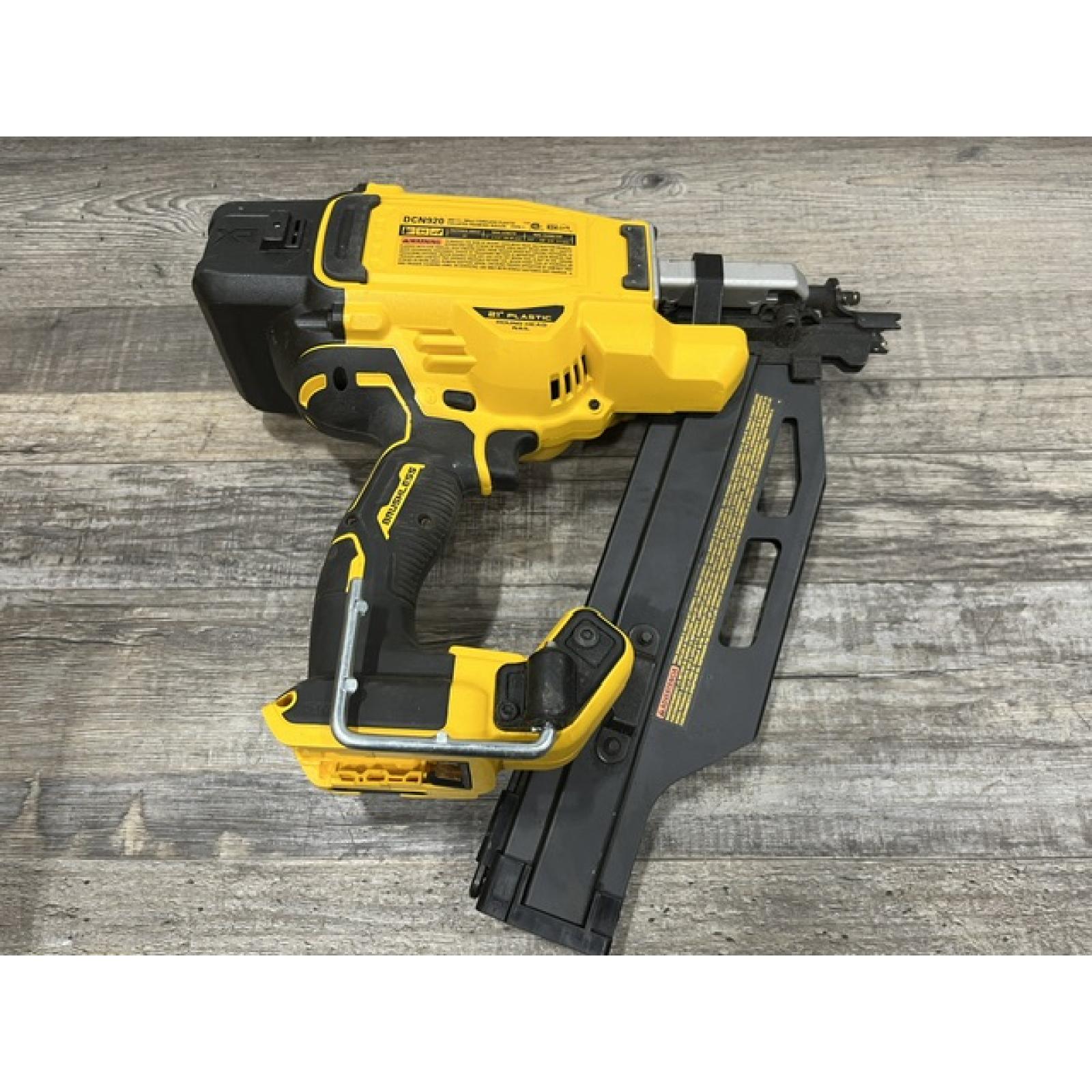 AS-IS DEWALT 20-Volt 21° Cordless Framing Nailer (Tool-Only)