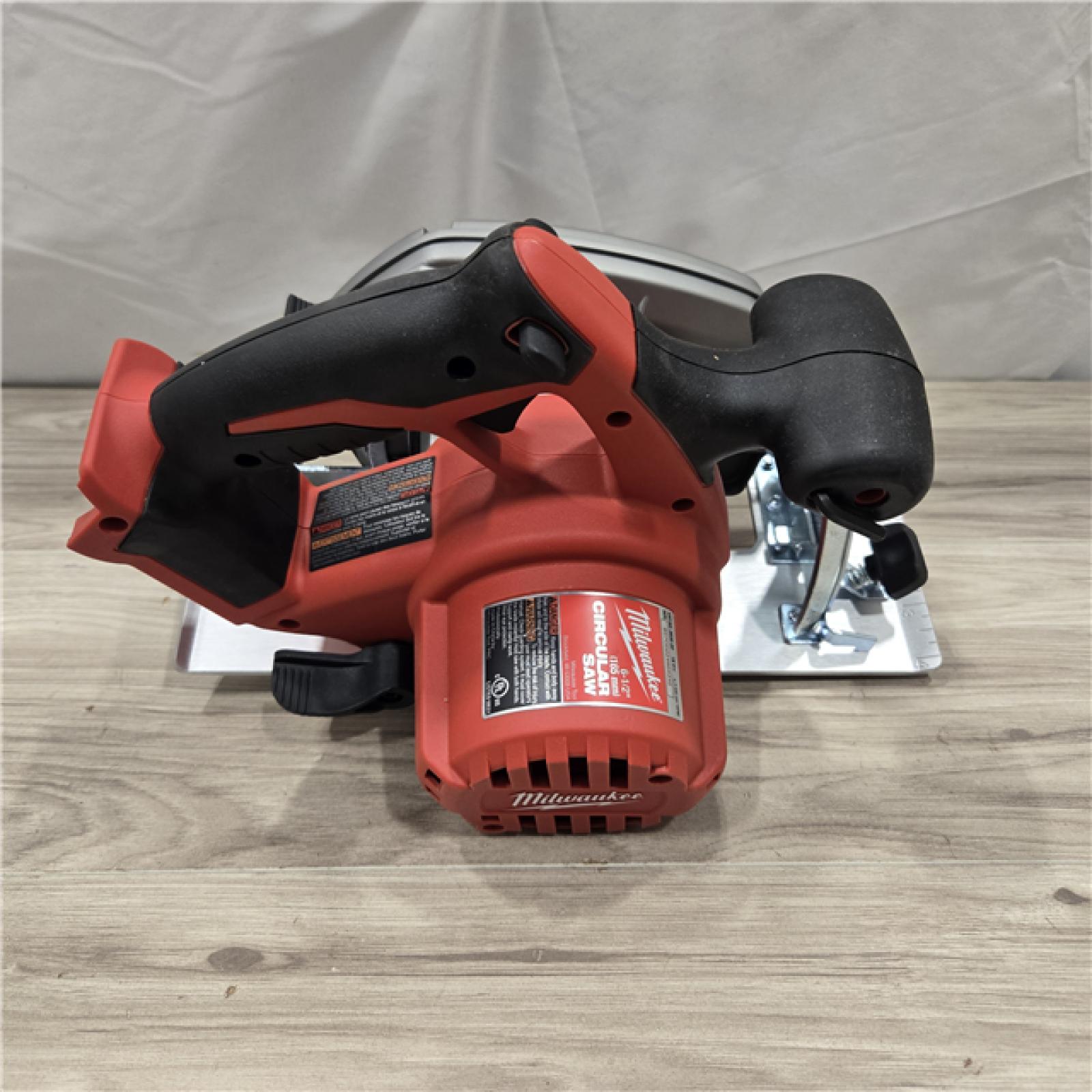 AS-IS Milwaukee 2630-20 M18 Cordless 6-1/2 Circular Saw (Bare Tool Only)