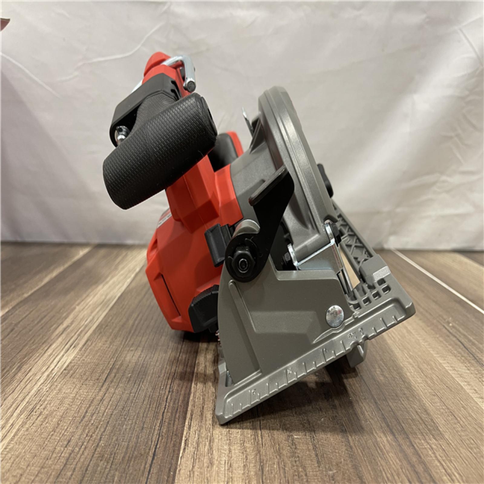 AS-IS Milwaukee M18 FUEL 18V Lithium-Ion Brushless Cordless 6-1/2 in. Circular Saw (Tool-Only)