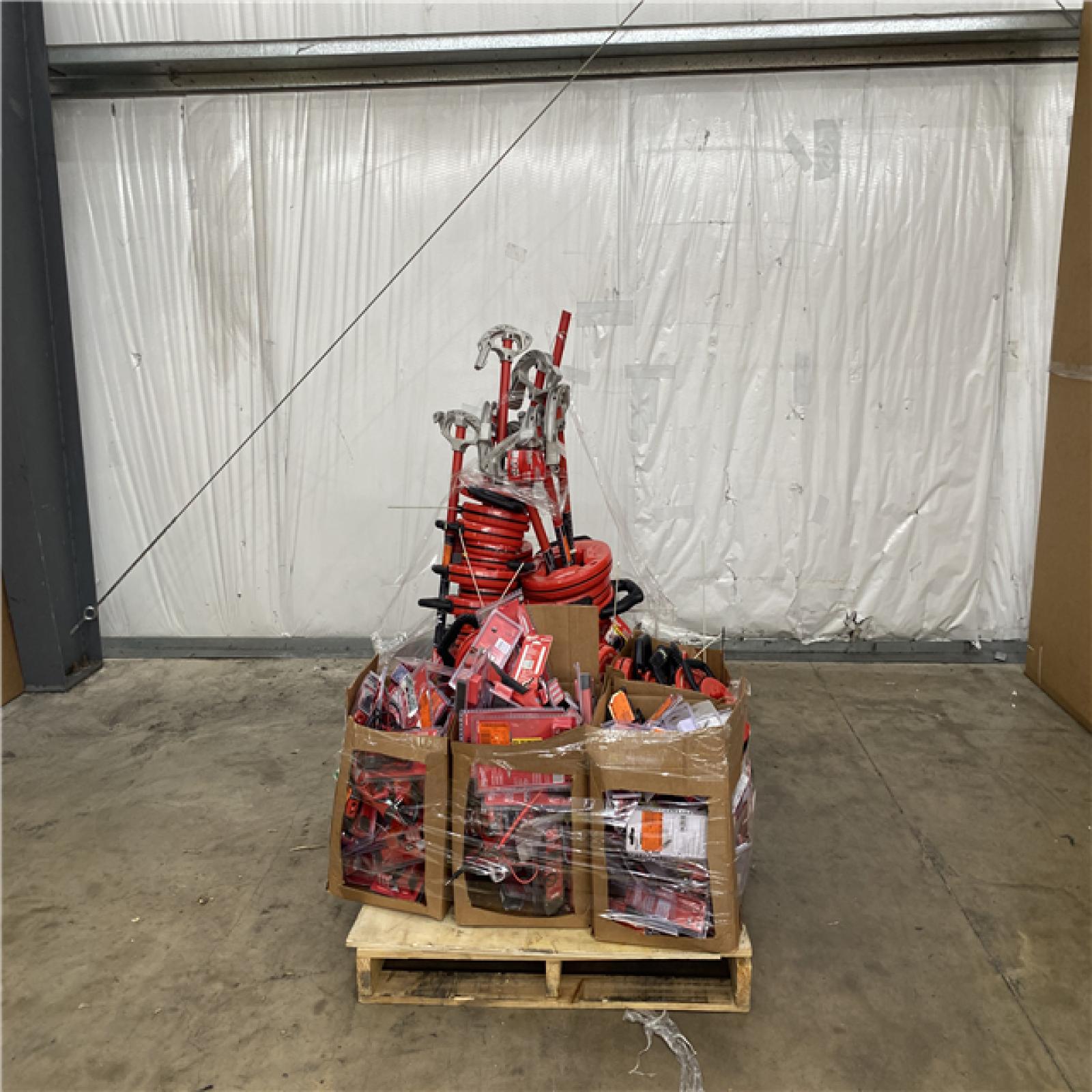Houston Location AS IS - Tool Pallet