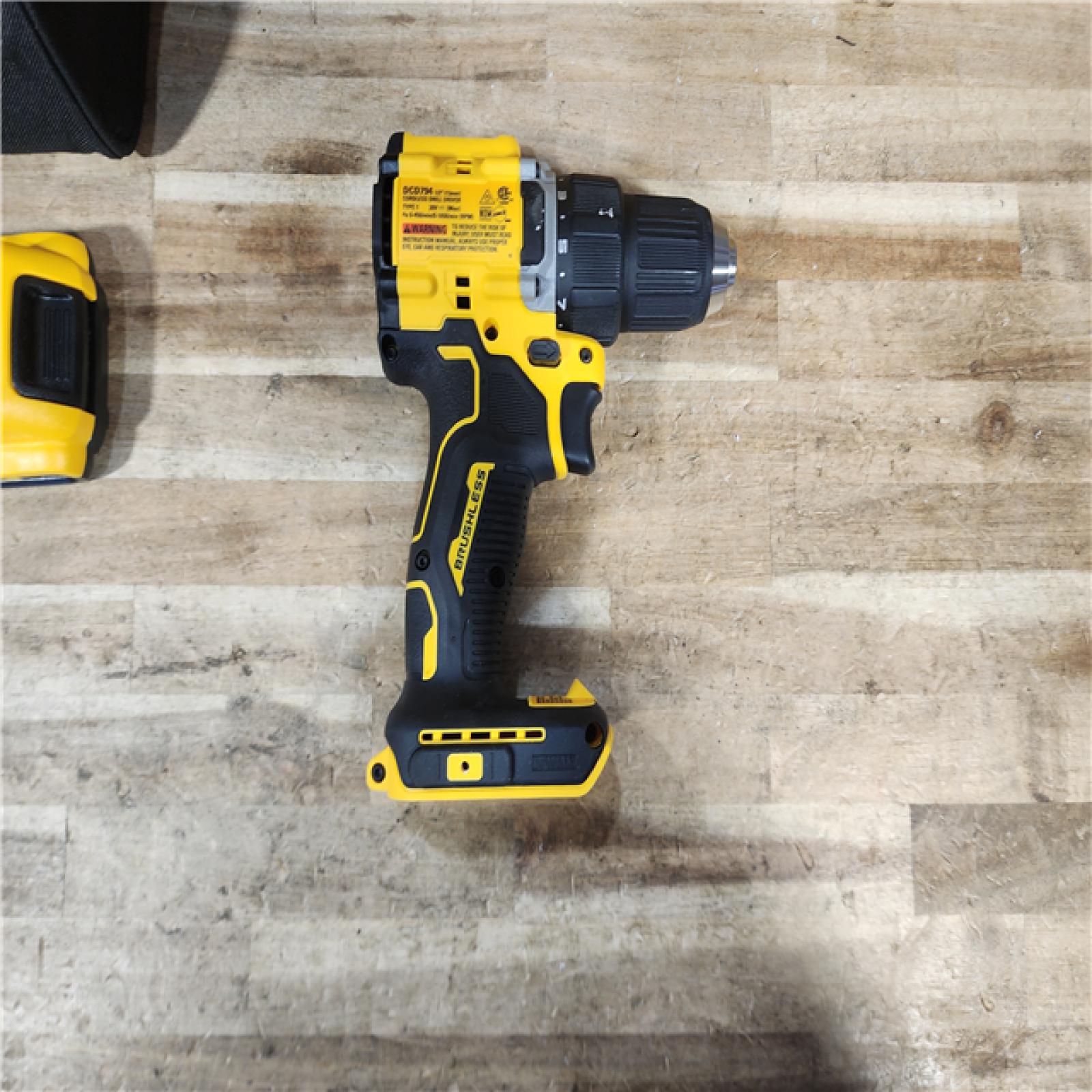 HOUSTON LOCATION - AS - IS DEWALT Atomic 20V Lithium-Ion Cordless Compact 1/2 in. Drill/Driver Kit