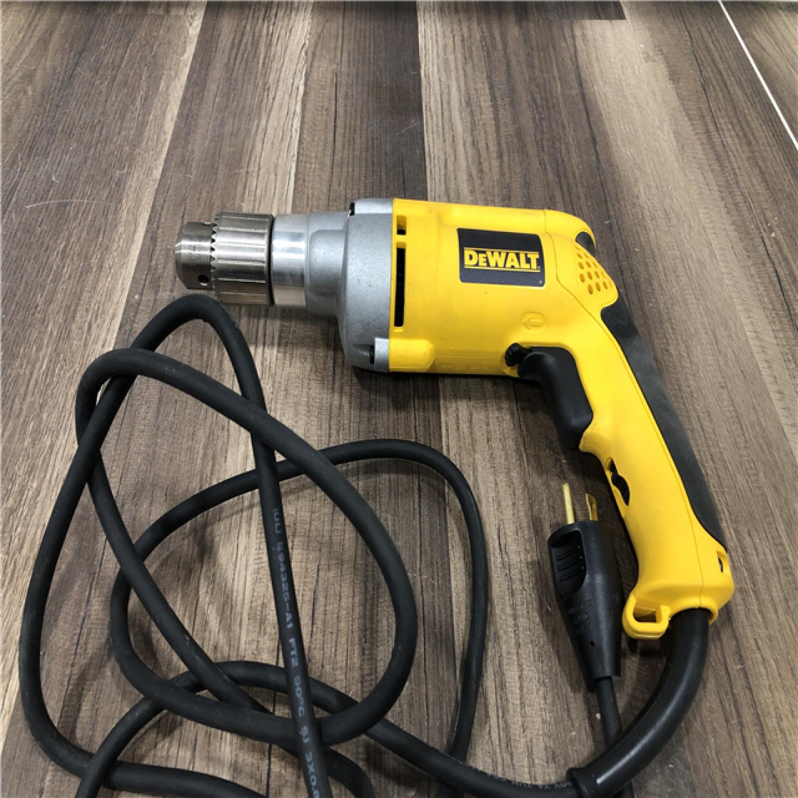 AS-IS DEWALT 7.8 Amp Corded 1/2 in. Variable Speed Reversing Drill