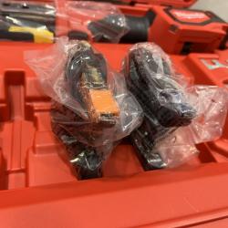 NEW - Milwaukee 18V Lithium-Ion Cordless Short Throw PEX Press Tool Kit