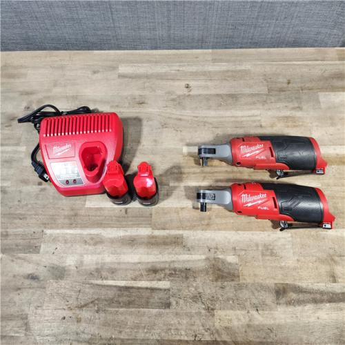 HOUSTON LOCATION - AS-IS Milwaukee 2 Tool Combo Kit W/ (2) Battery & Charger