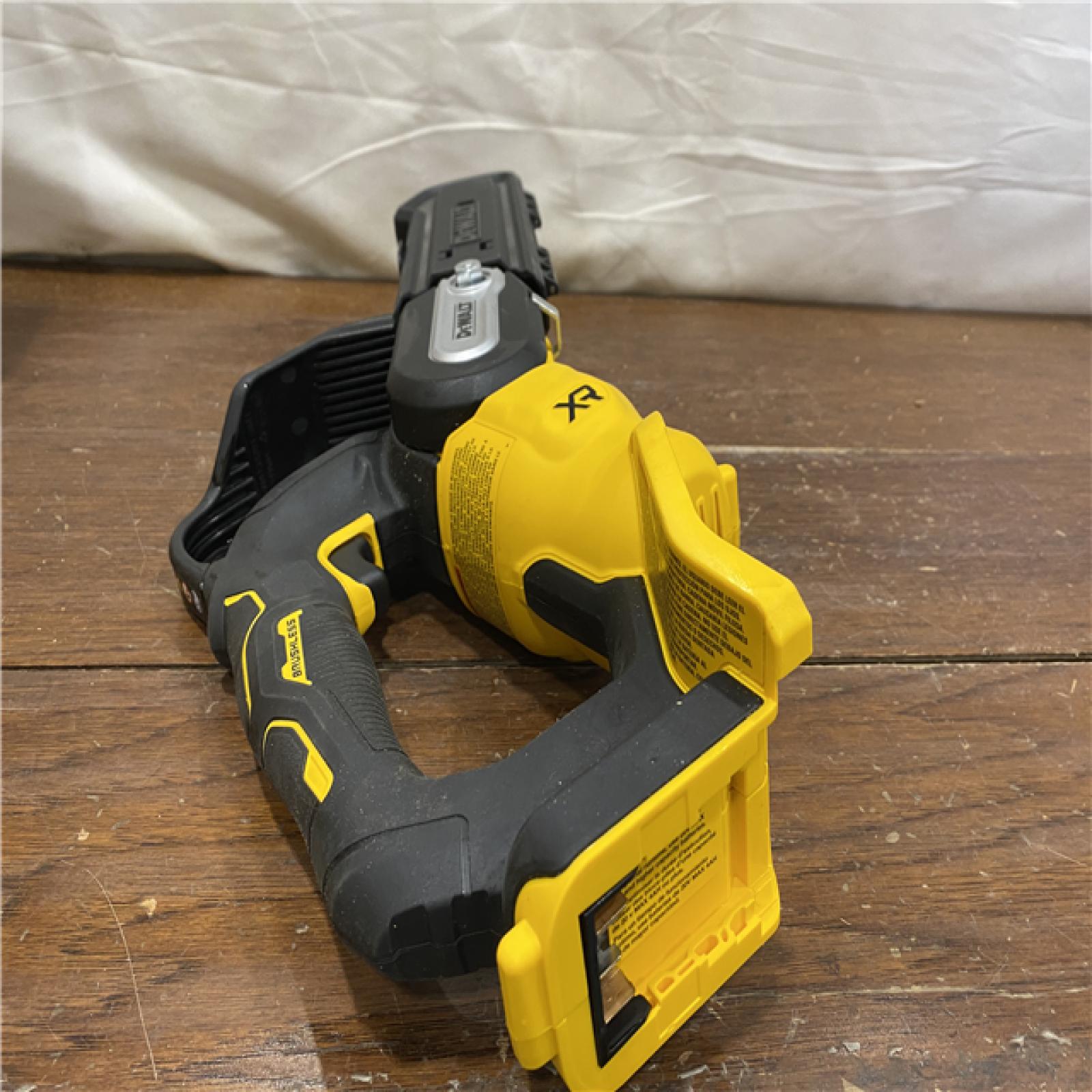 AS-IS 20V MAX 8 in. Brushless Cordless Battery Powered Pruning Chainsaw (Tool Only)