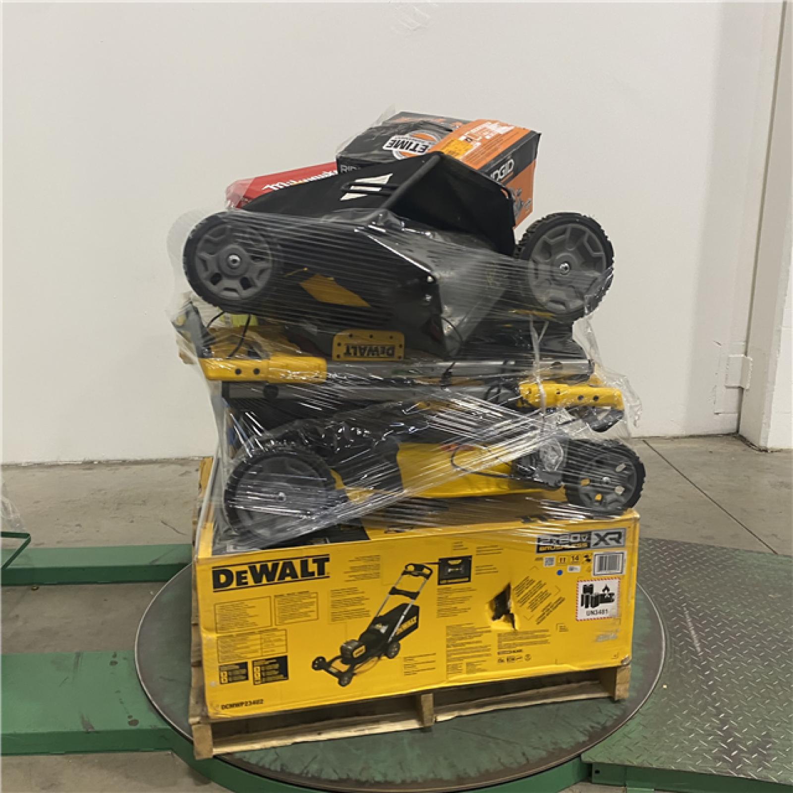 Dallas Location - As-Is Tool Pallet