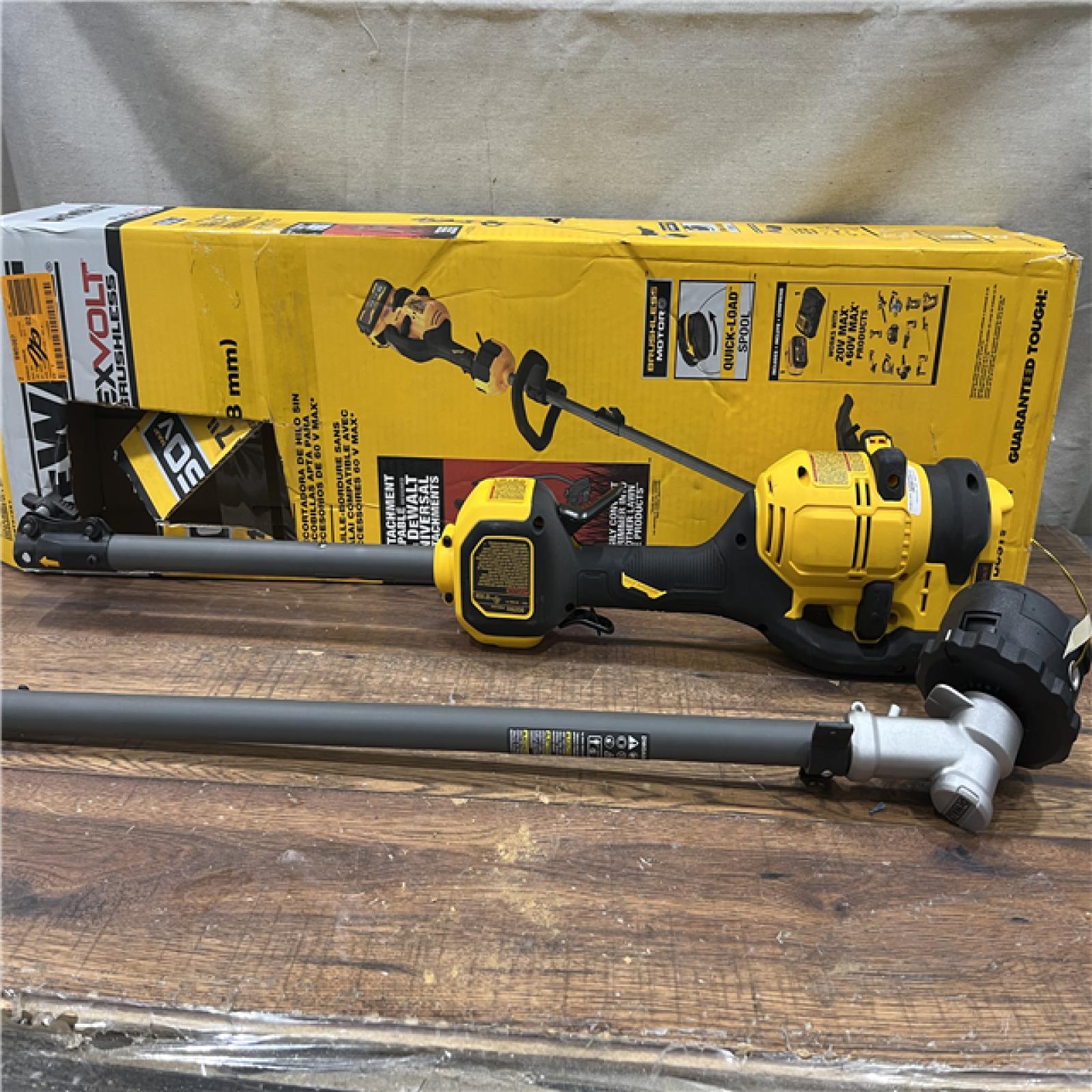 AS-IS DEWALT FLEXVOLT 60V MAX 17 in. Cordless Battery Powered Attachment Capable Trimmer Kit with (1) FLEXVOLT 3 Ah Battery & Charger