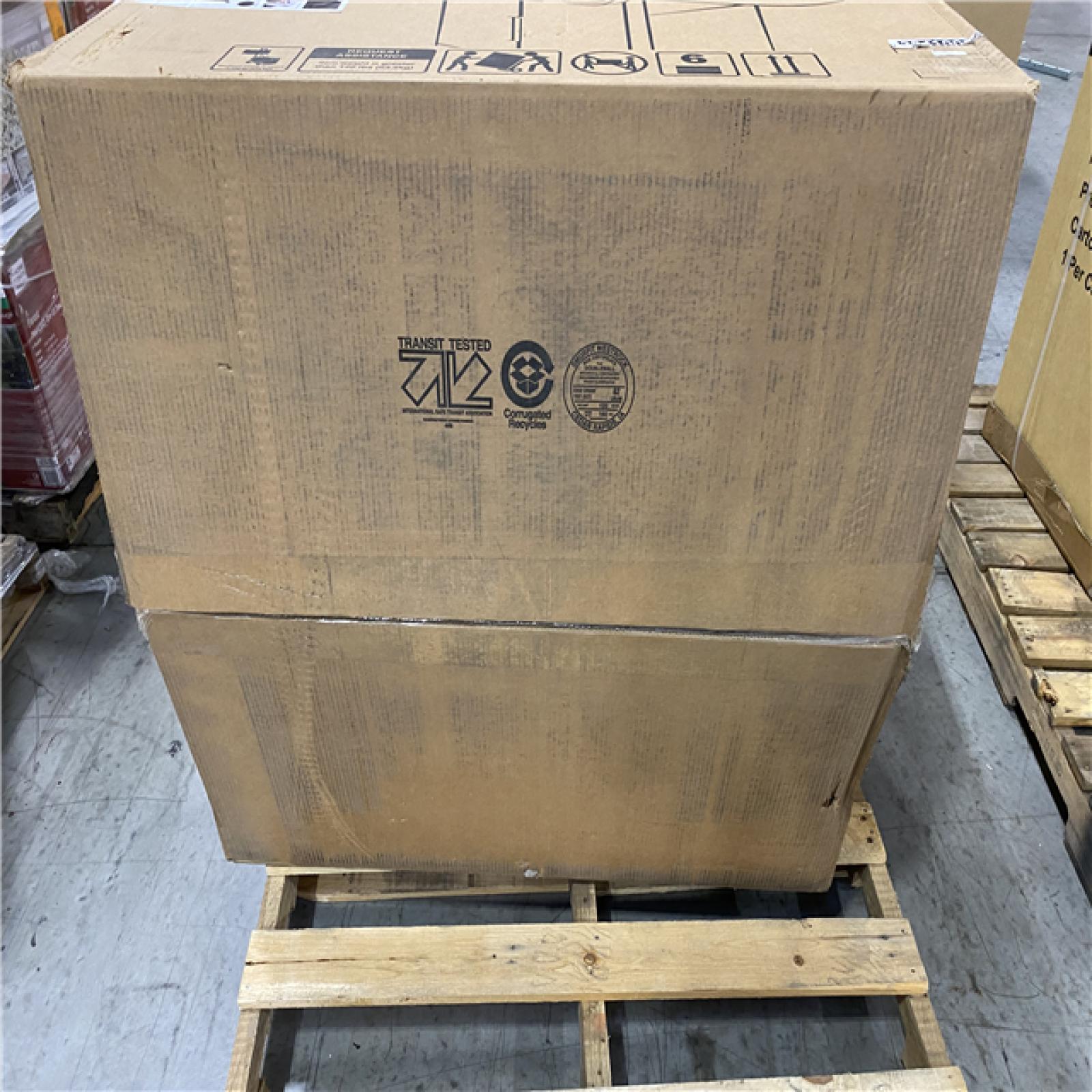 DALLAS LOCATION - Weber Genesis E-435 4-Burner Natural Gas Grill in Black with Side Burner