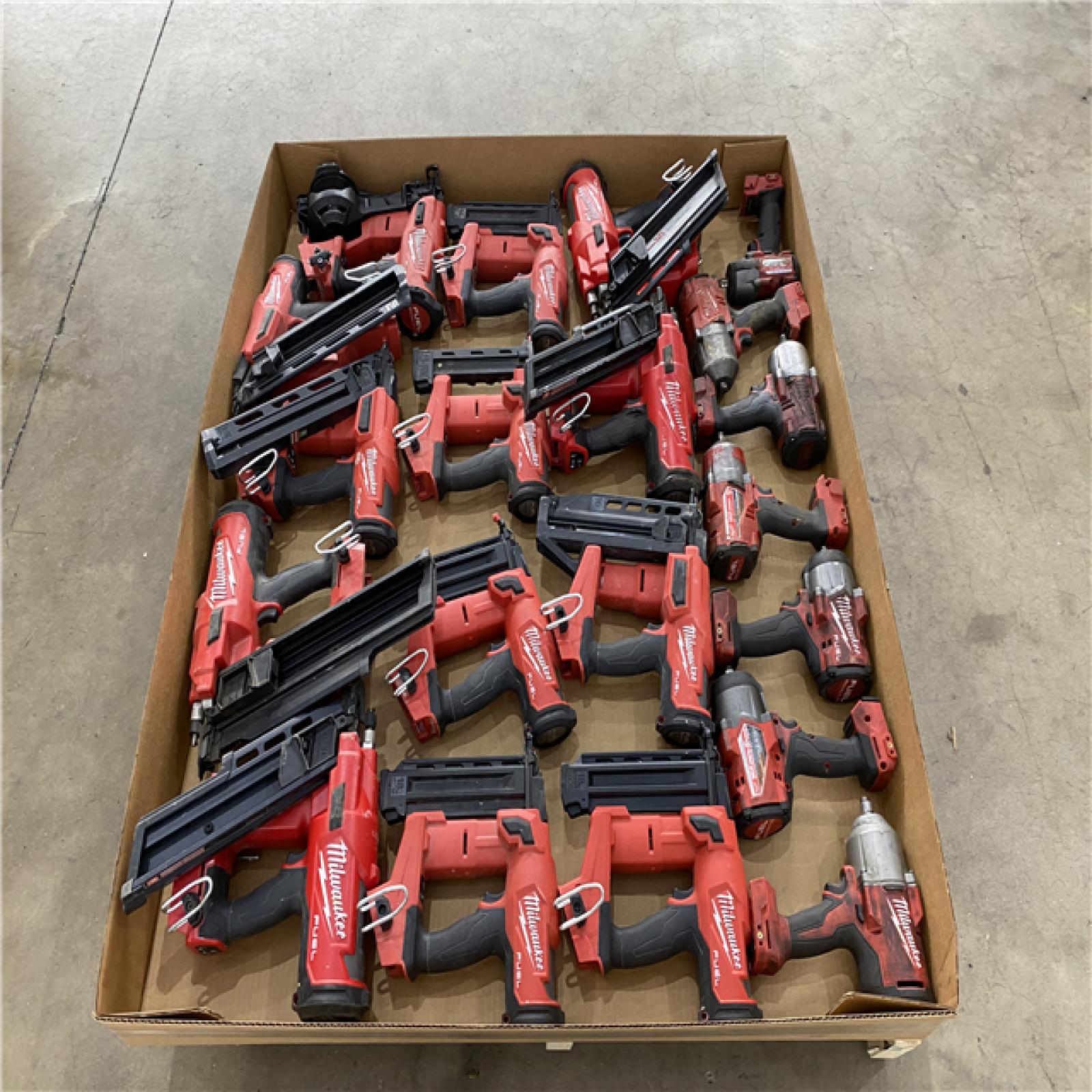 Houston Location AS IS - Tool Pallet