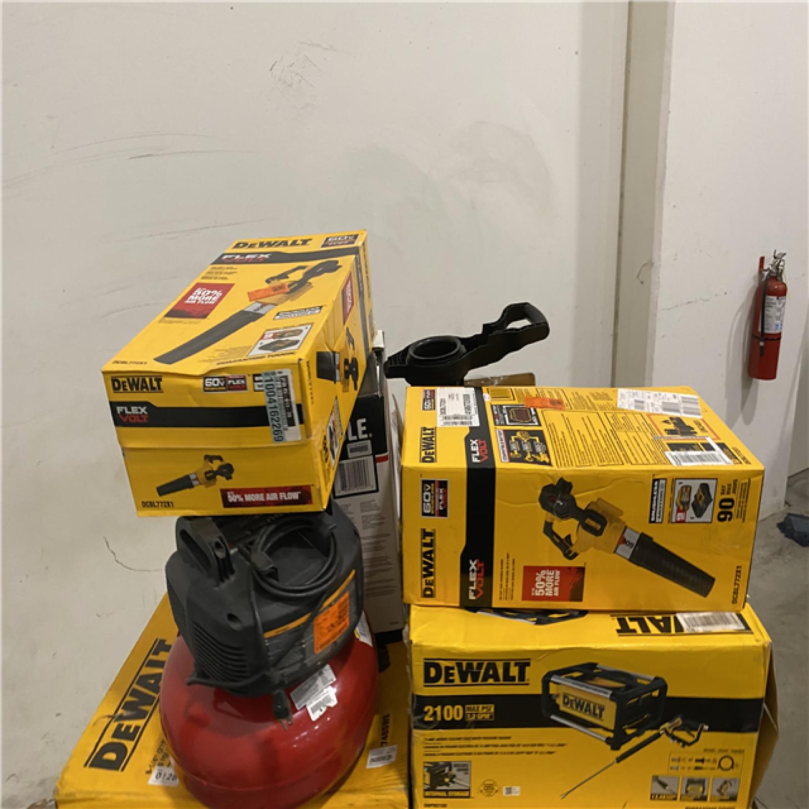 Dallas Location - As-Is DEWALT Tool Pallet