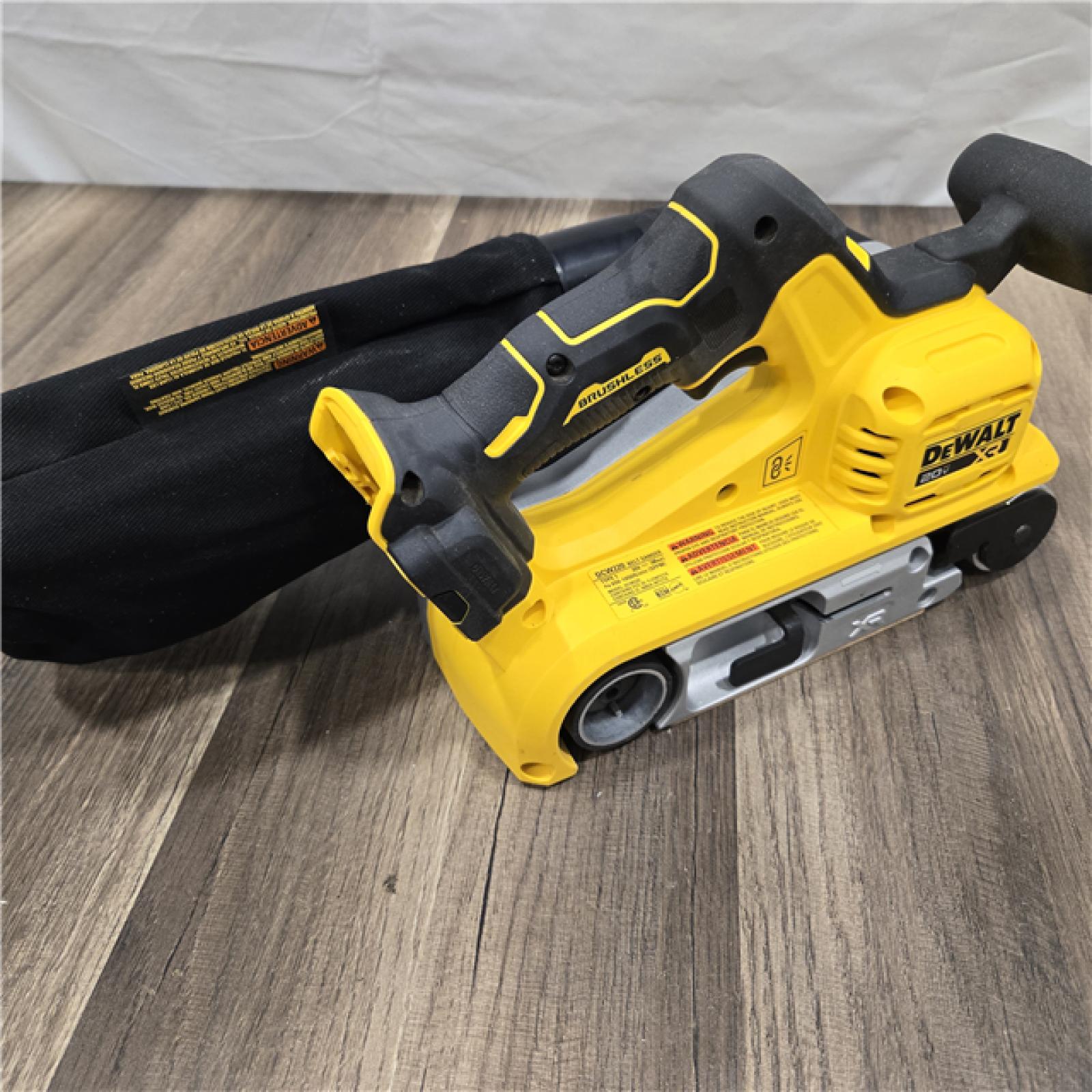 GOOD DEWALT 20V MAX* XR Brushless Cordless Belt Sander