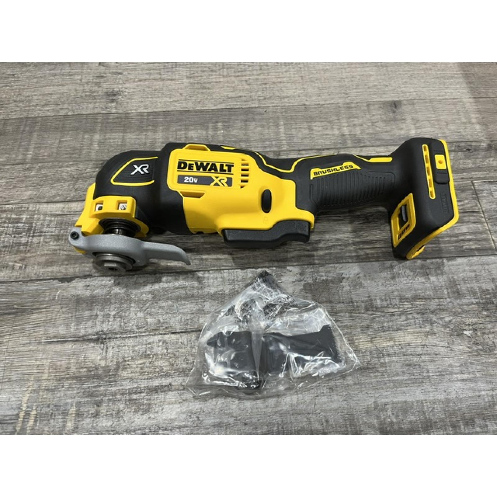 AS-IS DEWALT 20V MAX XR Cordless Brushless 3-Speed Oscillating Multi Tool (Tool Only)