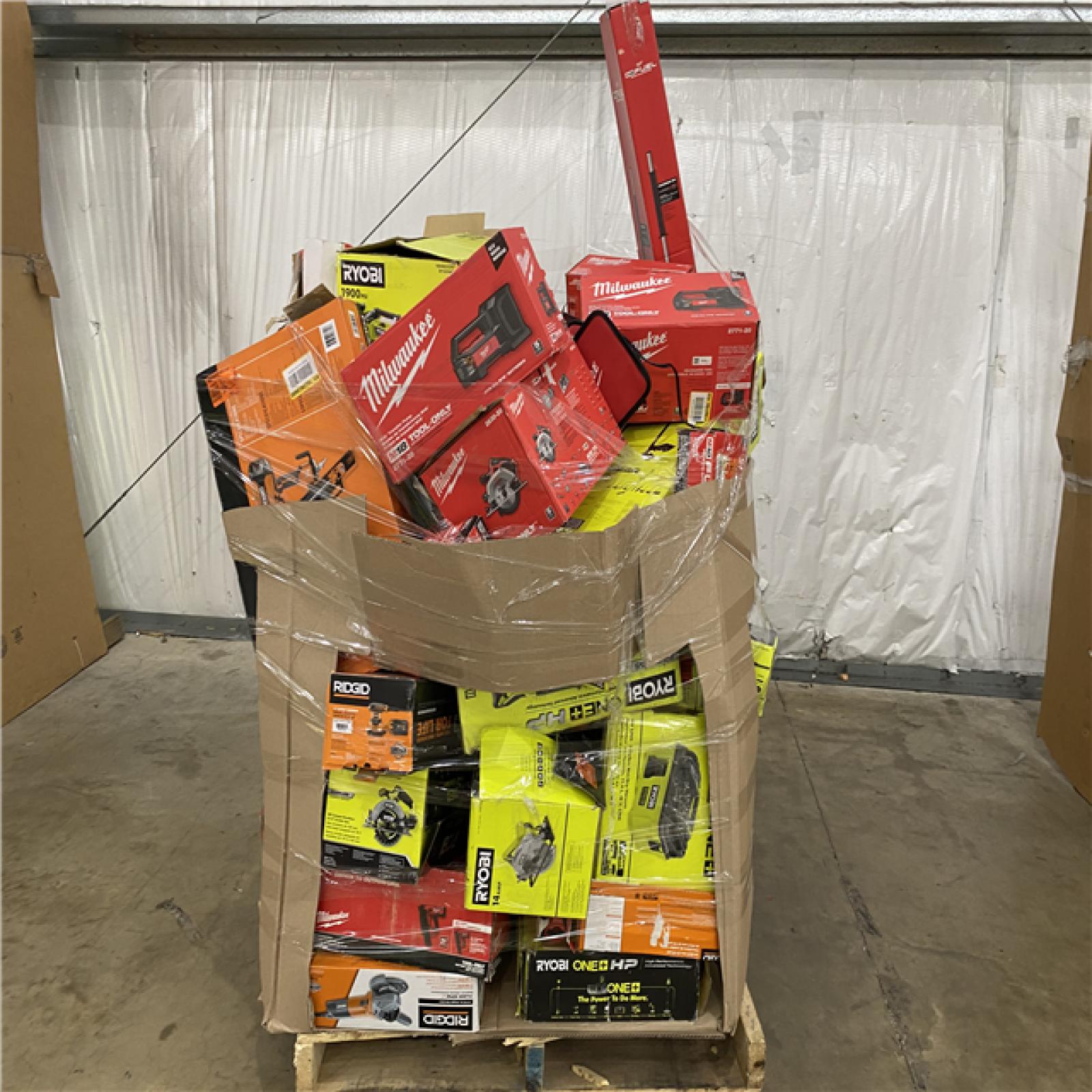 Houston Location AS IS - Tool Pallet