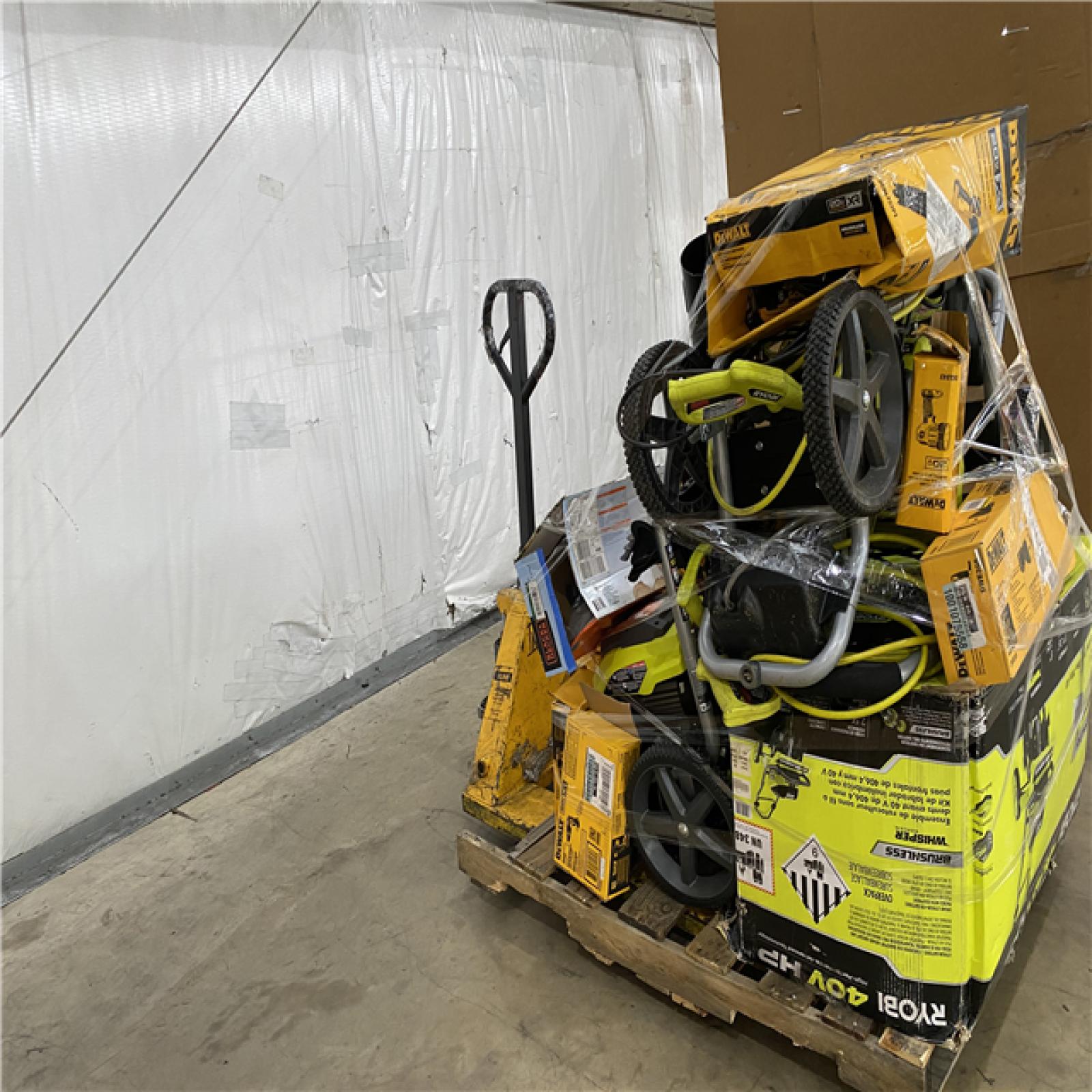 Houston Location AS IS - Tool Pallet