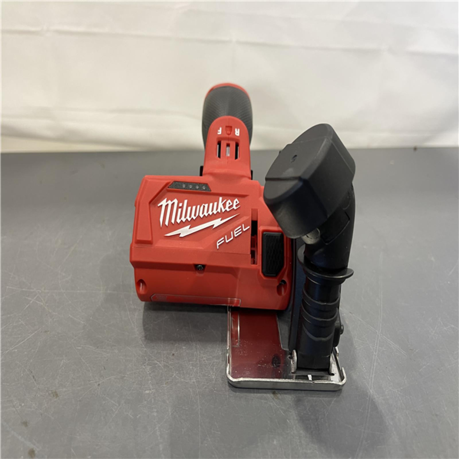 AS-IS - Milwaukee M12 FUEL 12V Lithium-Ion Brushless Cordless 3 in. Cut Off Saw (Tool-Only)