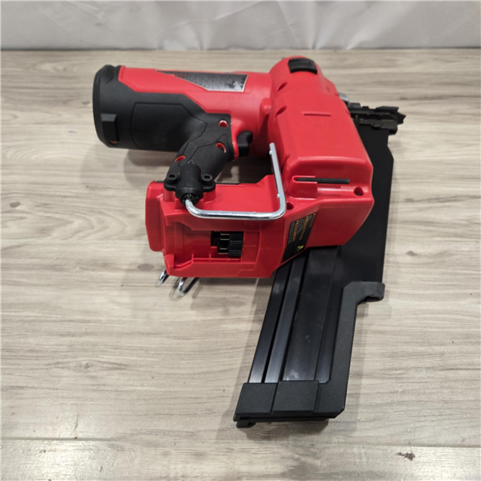 AS-IS Milwaukee 2744-20 M18 FUEL 3-1/2 in. 18V 21-Degree Cordless Framing Nailer (Tool-Only)